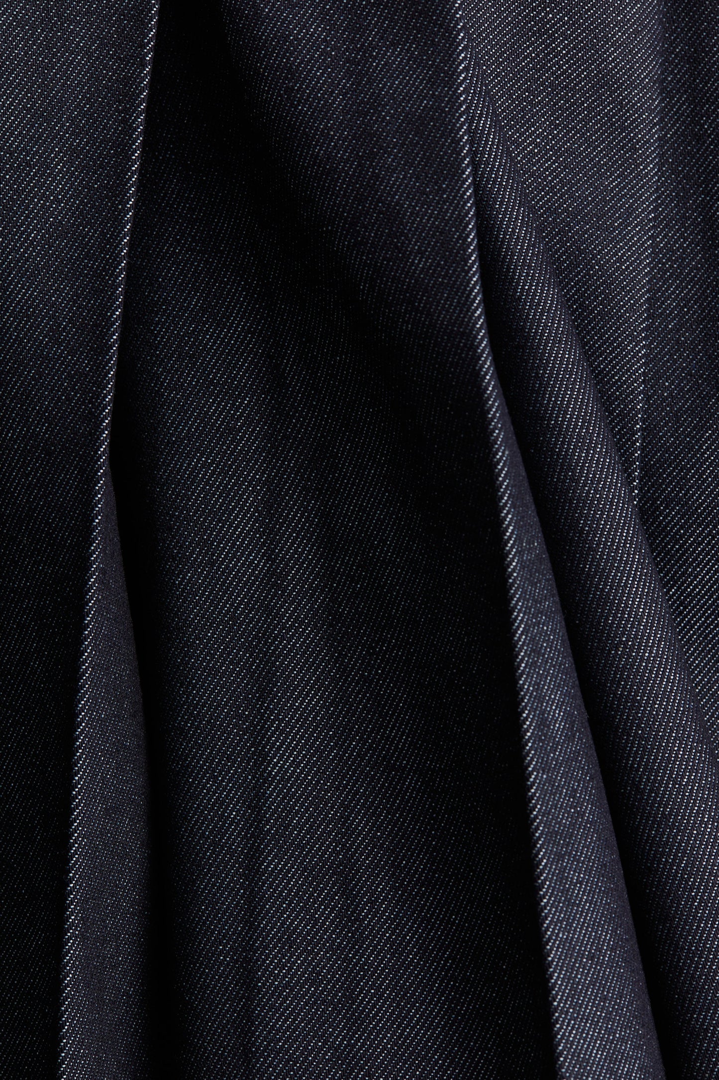Pleated denim skirt