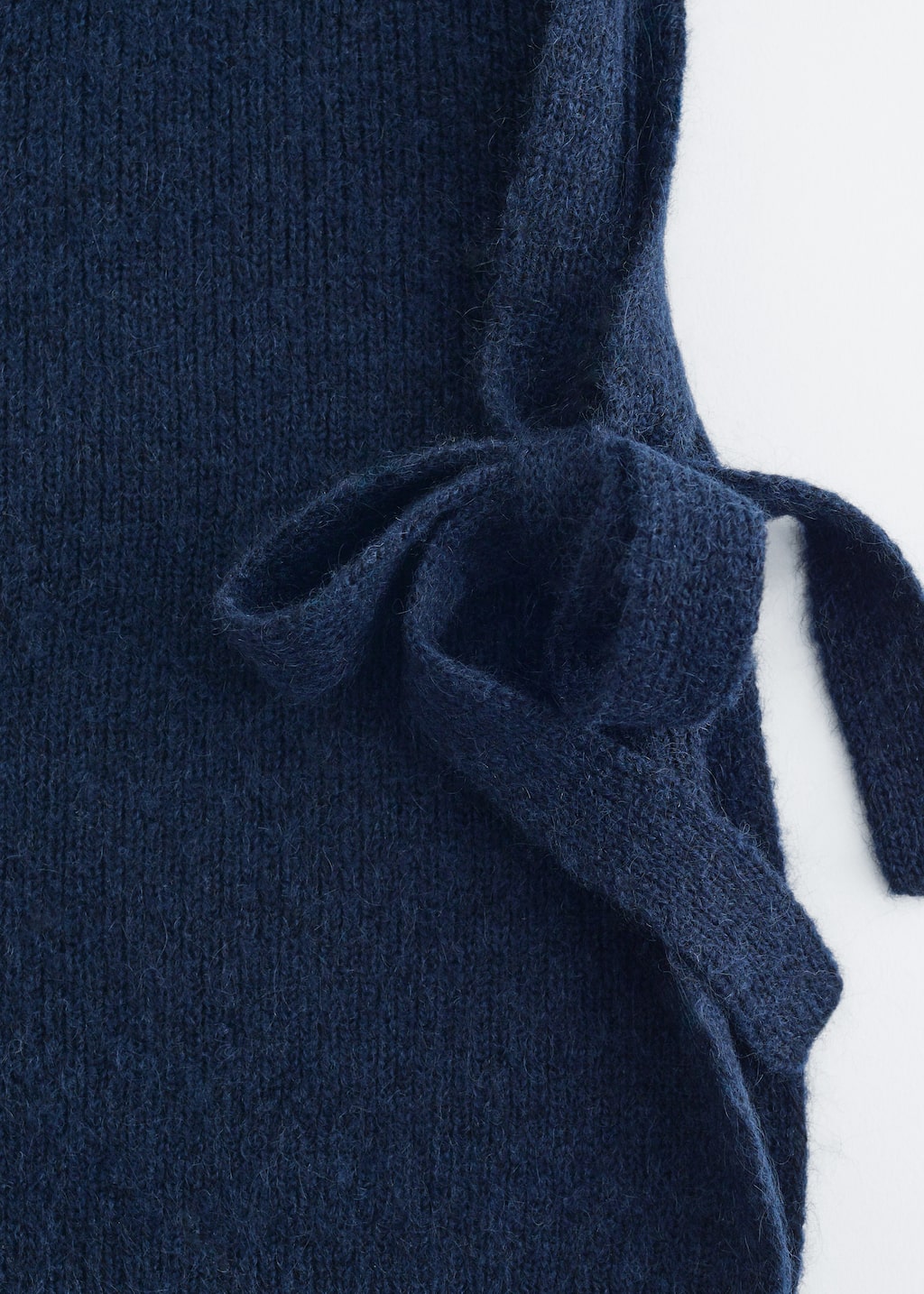 Wool Bib Collar