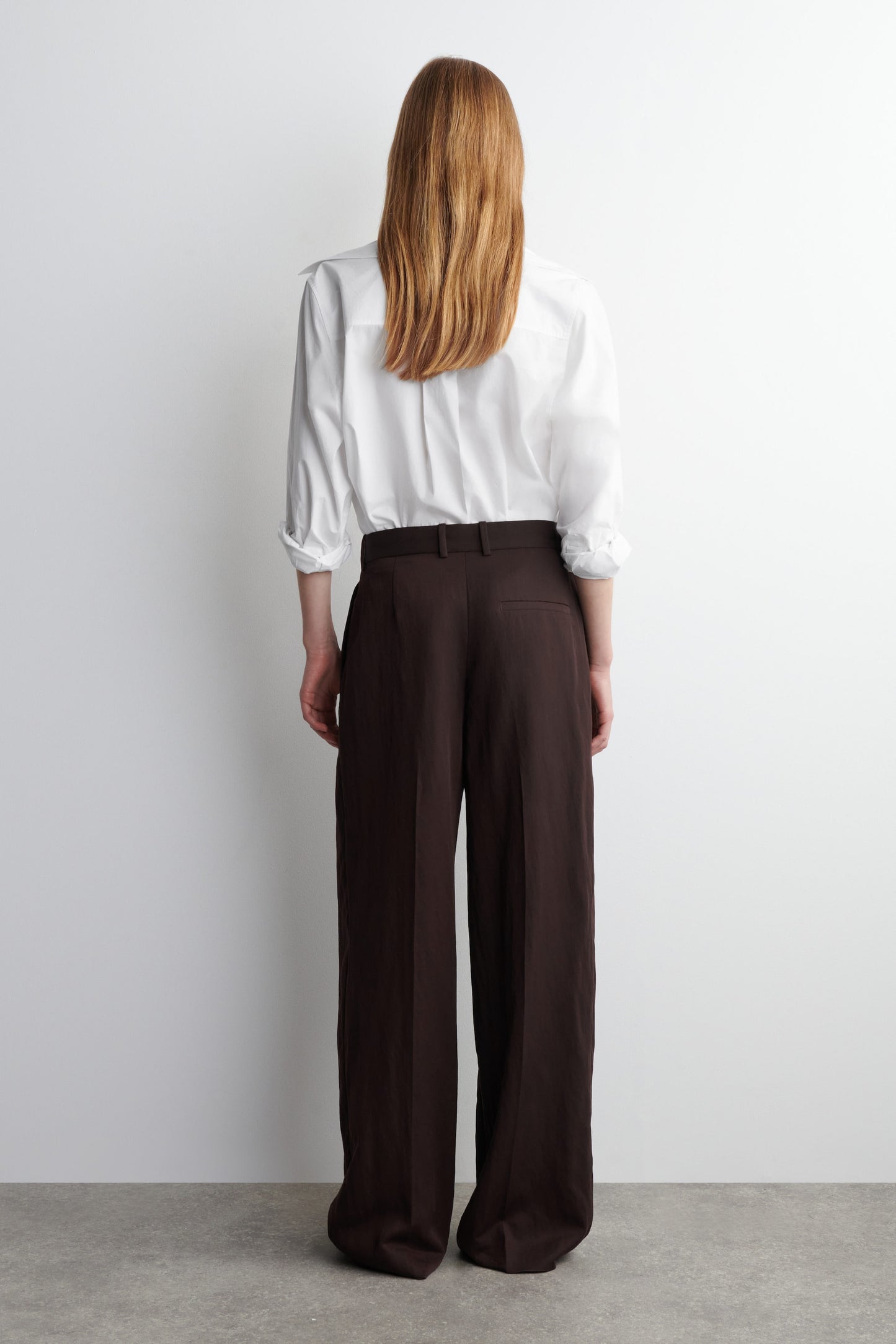 Relaxed Fluid Wide-Leg Trousers