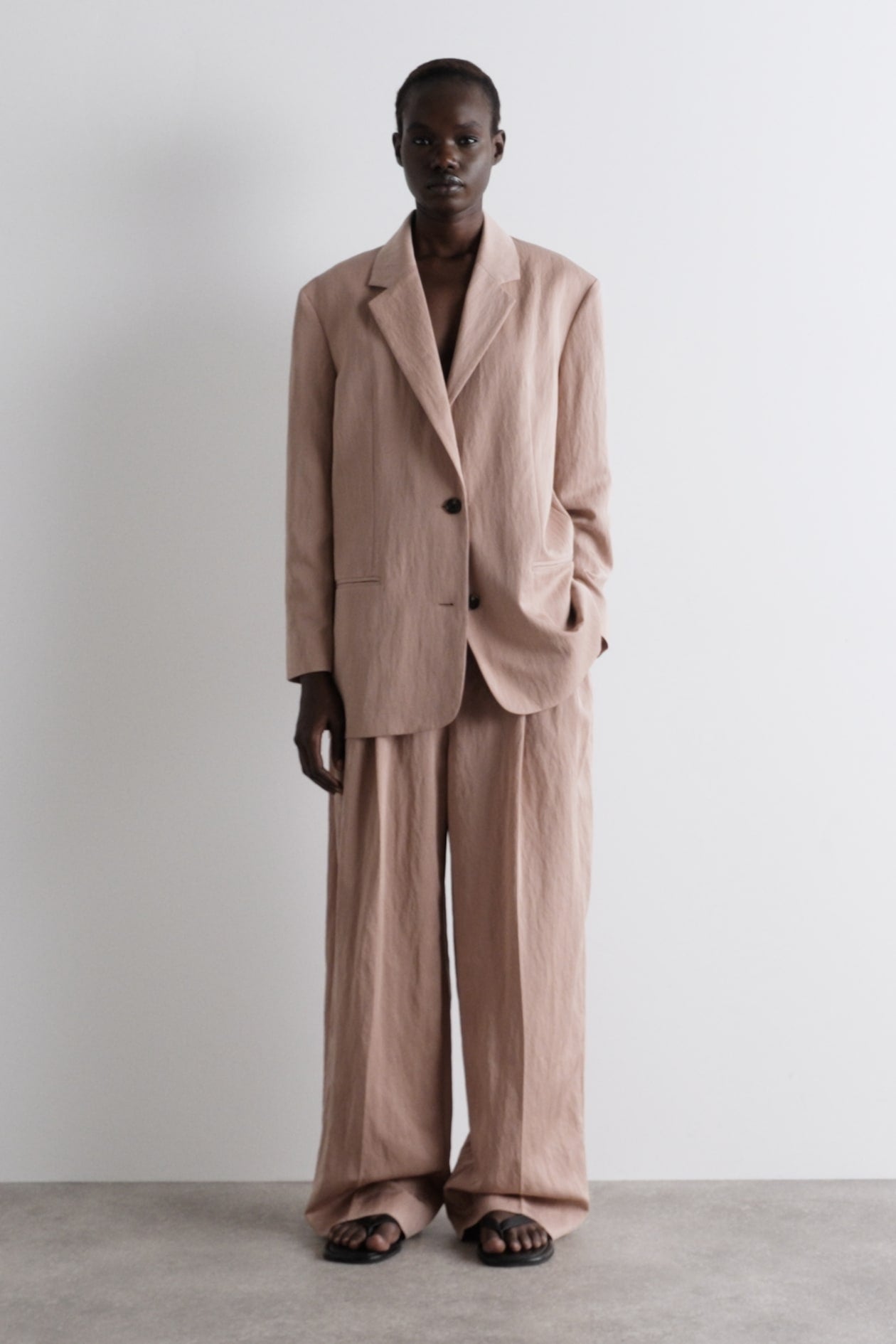 Oversized Fluid Blazer