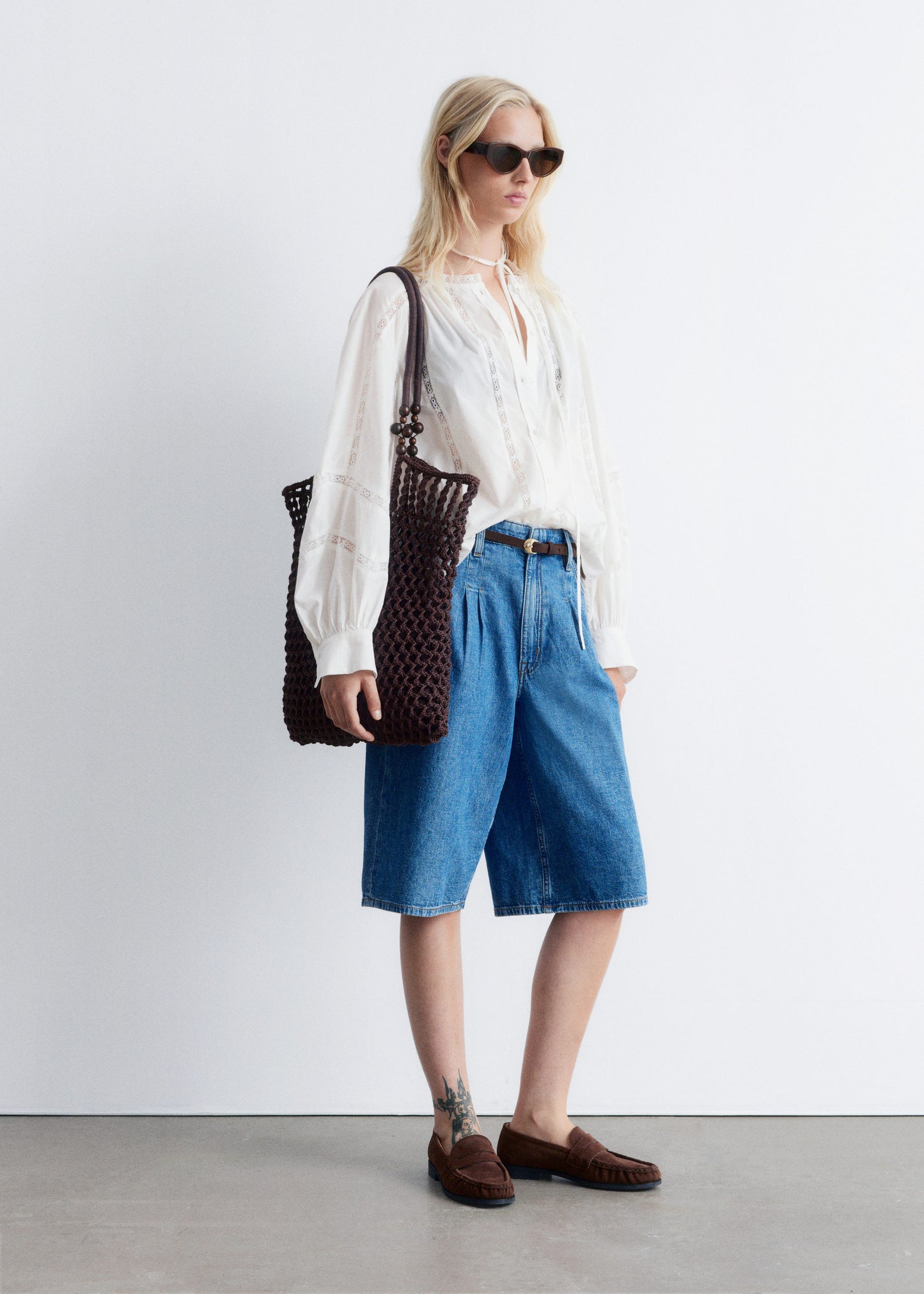 Voluminous Lace-trimmed Blouse