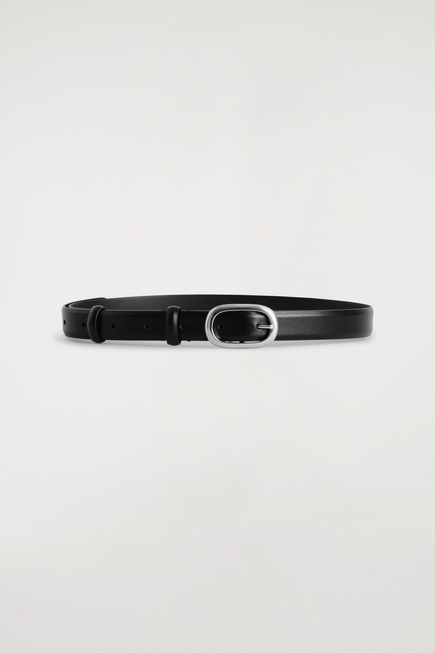 Oval-Buckle Leather Belt