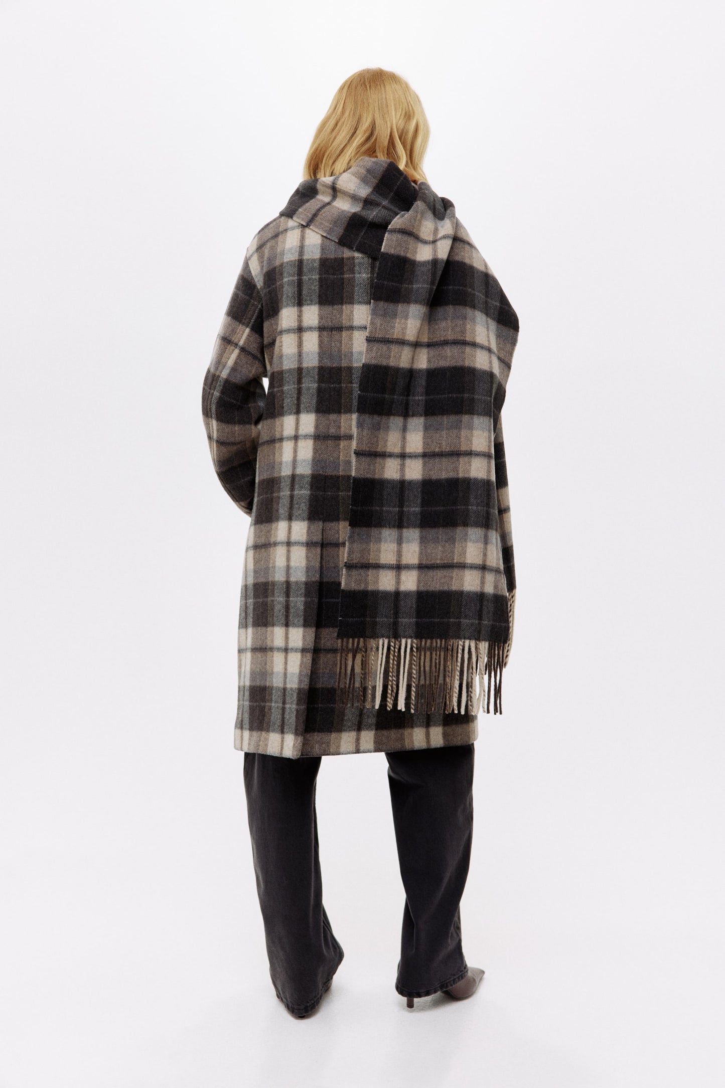 Scarf-detail wool-blend coat