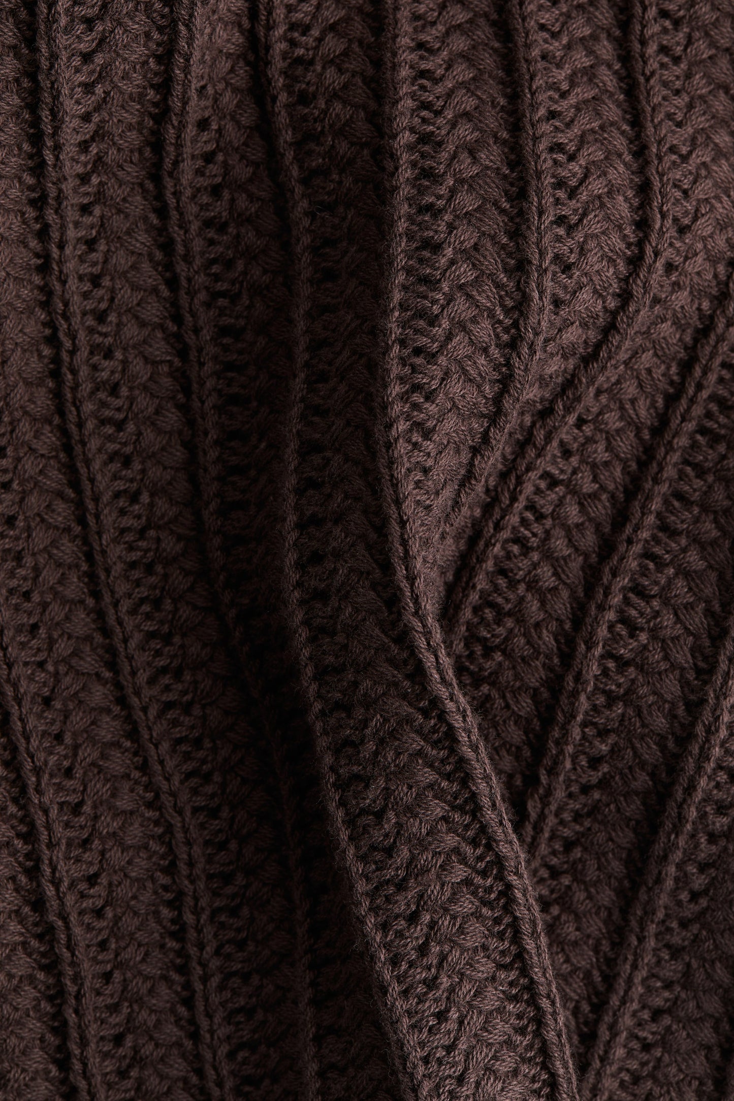Crochet-look trousers