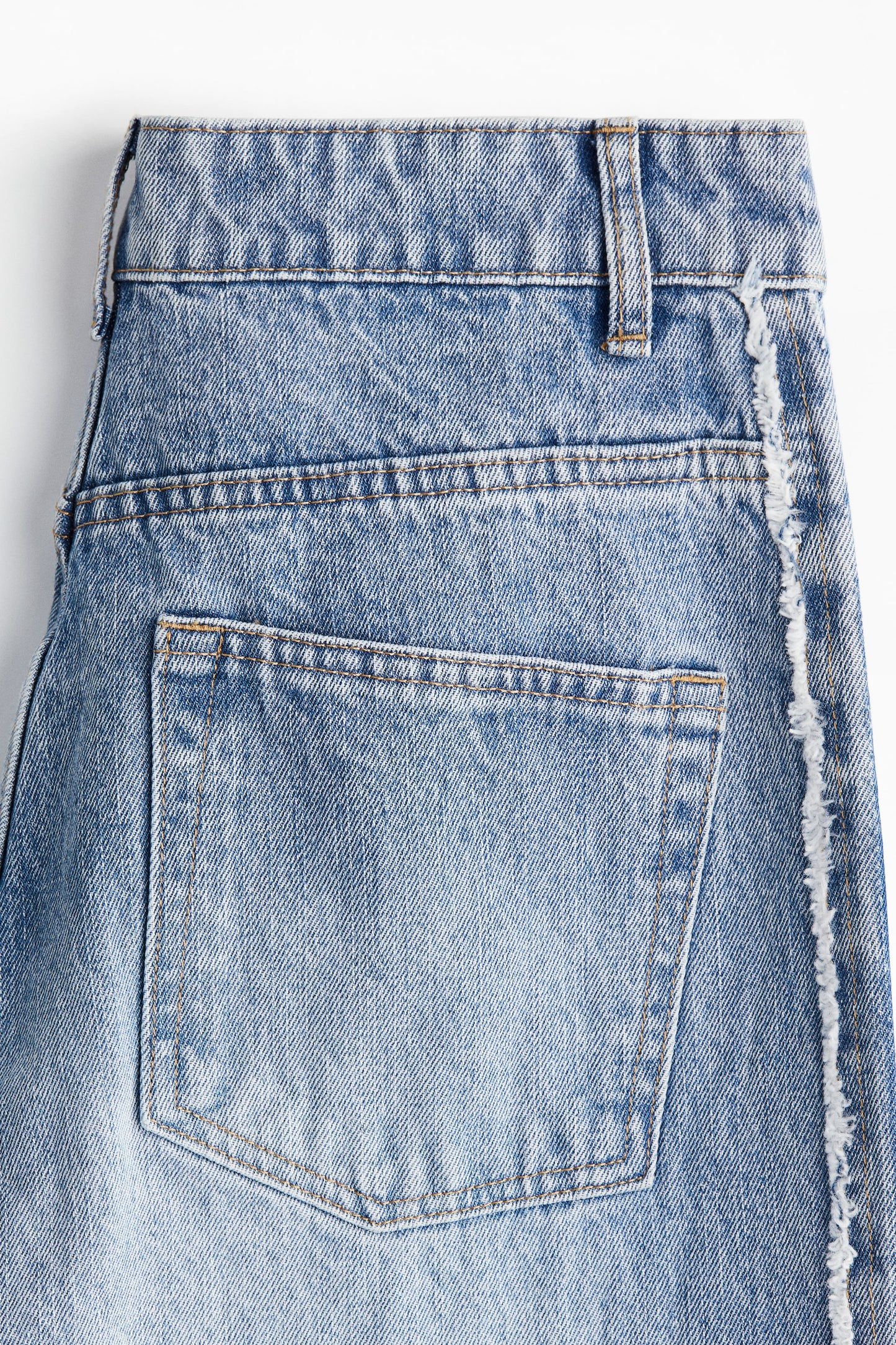 Side-panelled jeans