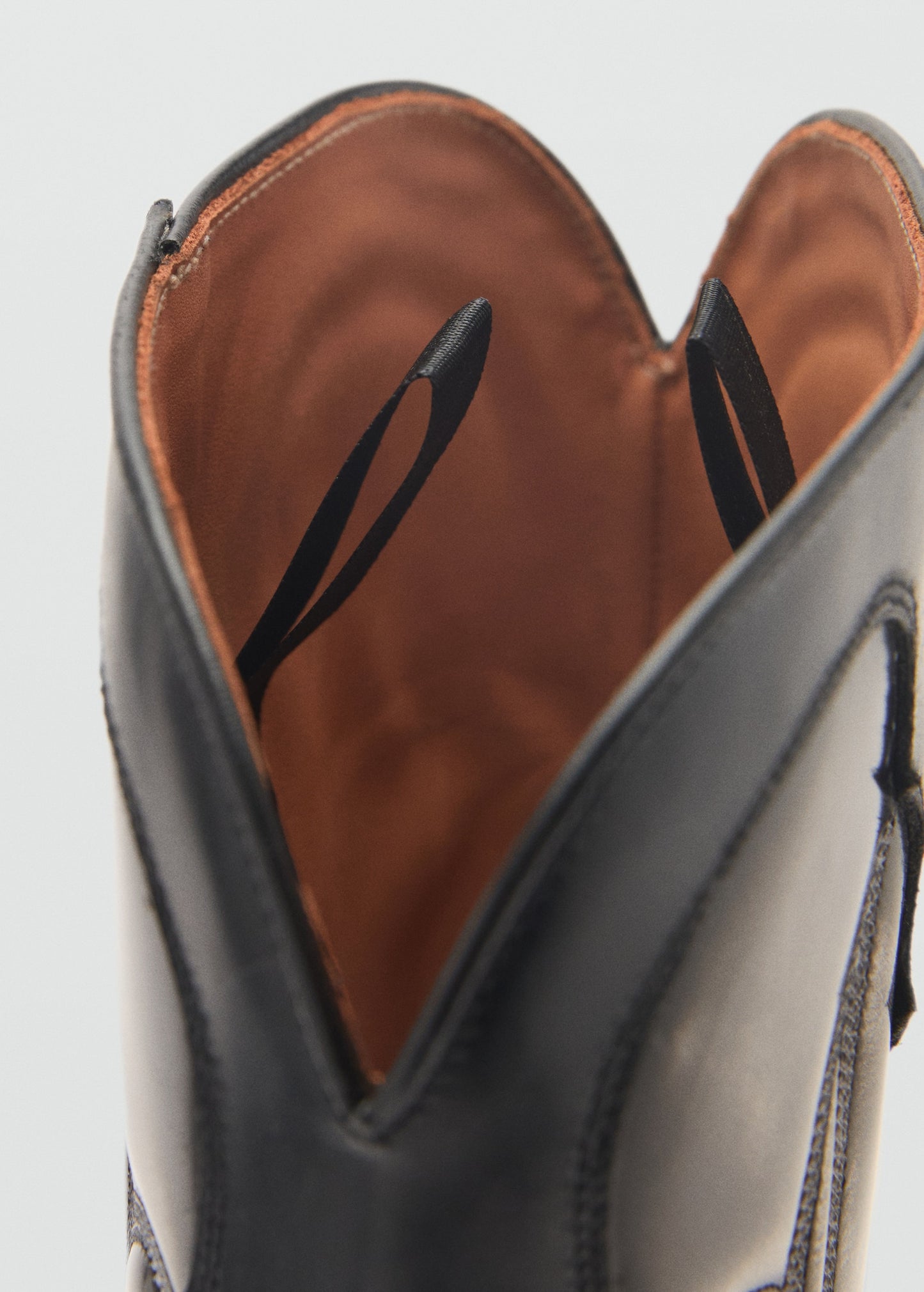Two-tone leather cowboy boots