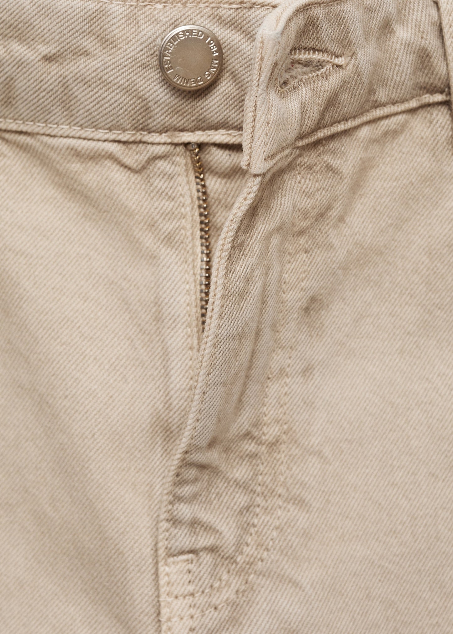 Straight Jeans