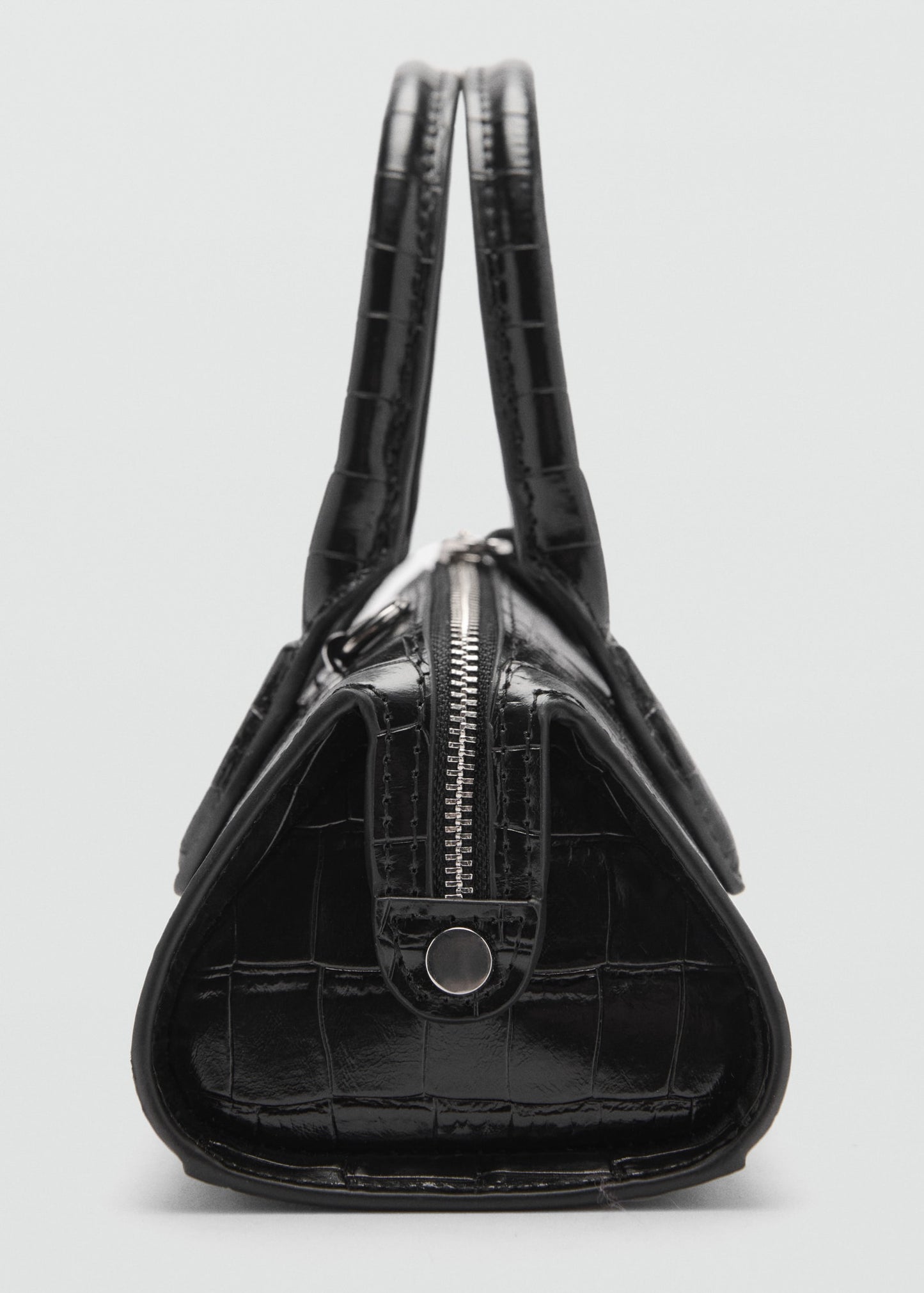 Croc-effect bag