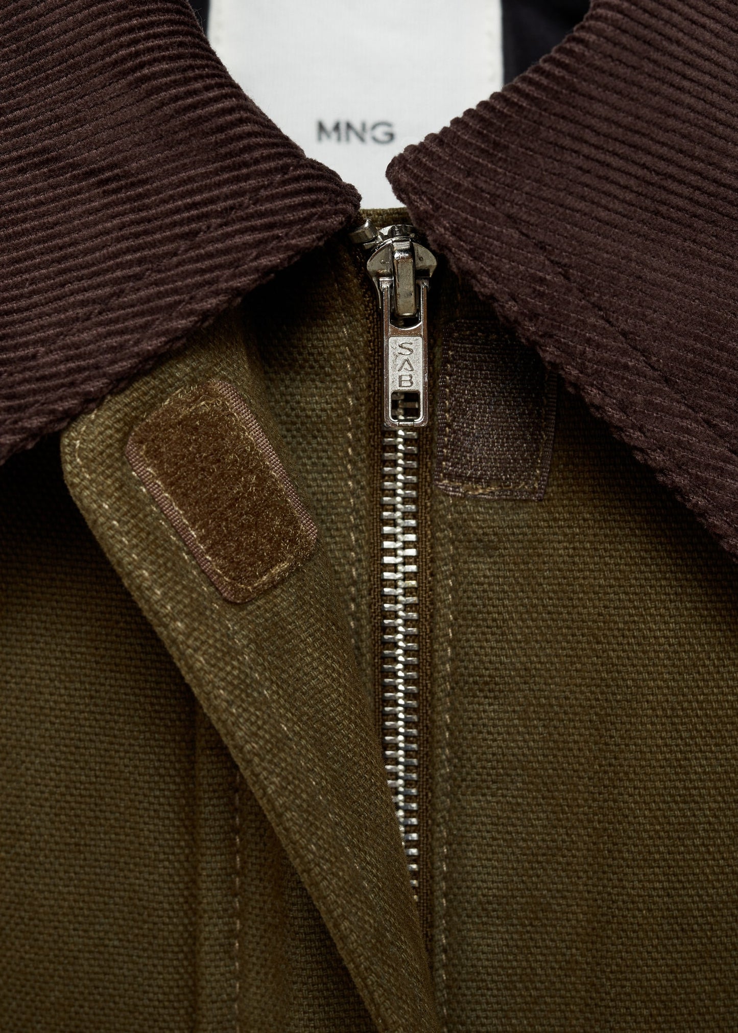 Denim parka with contrasting collar