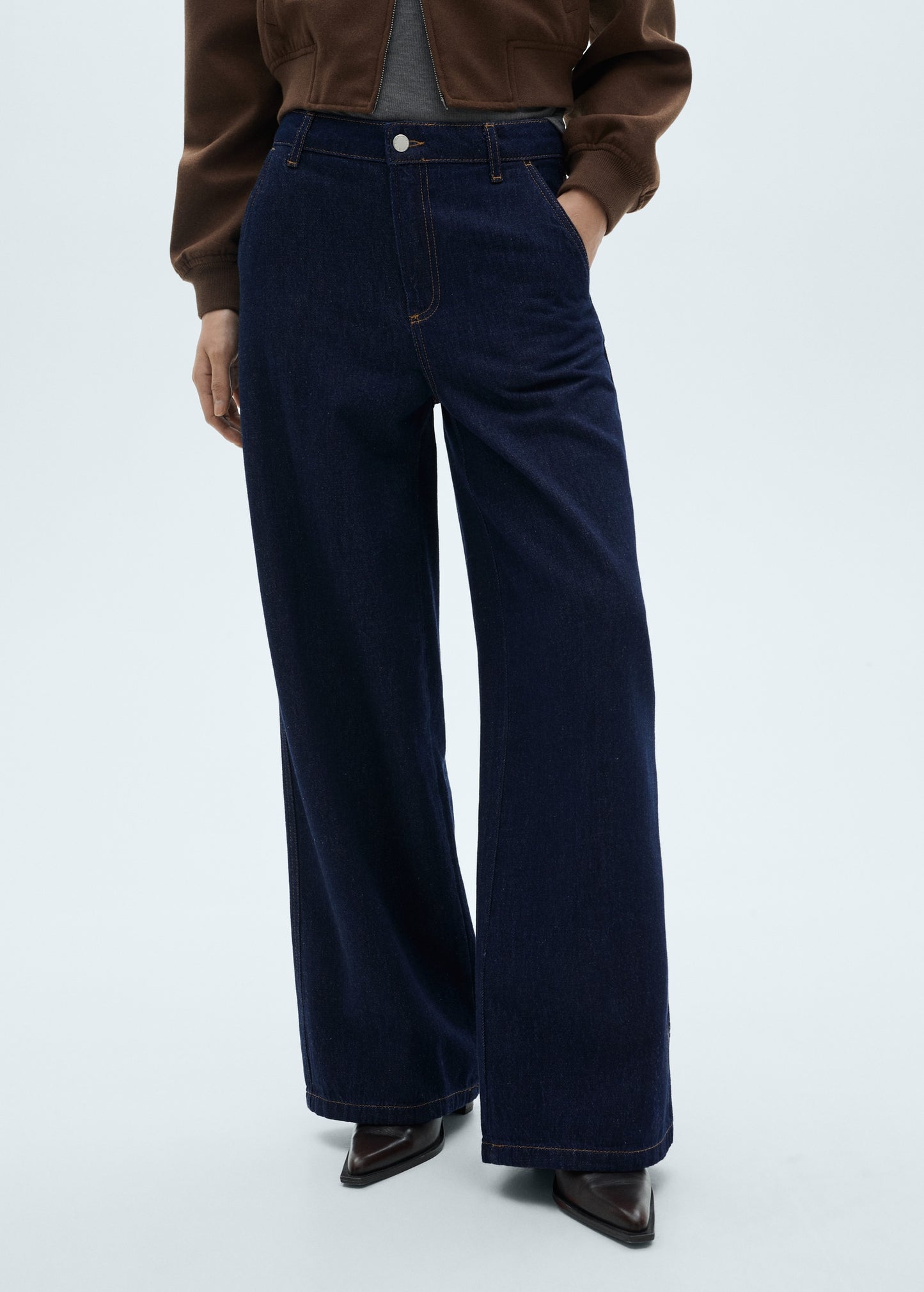 Wideleg mid-rise jeans