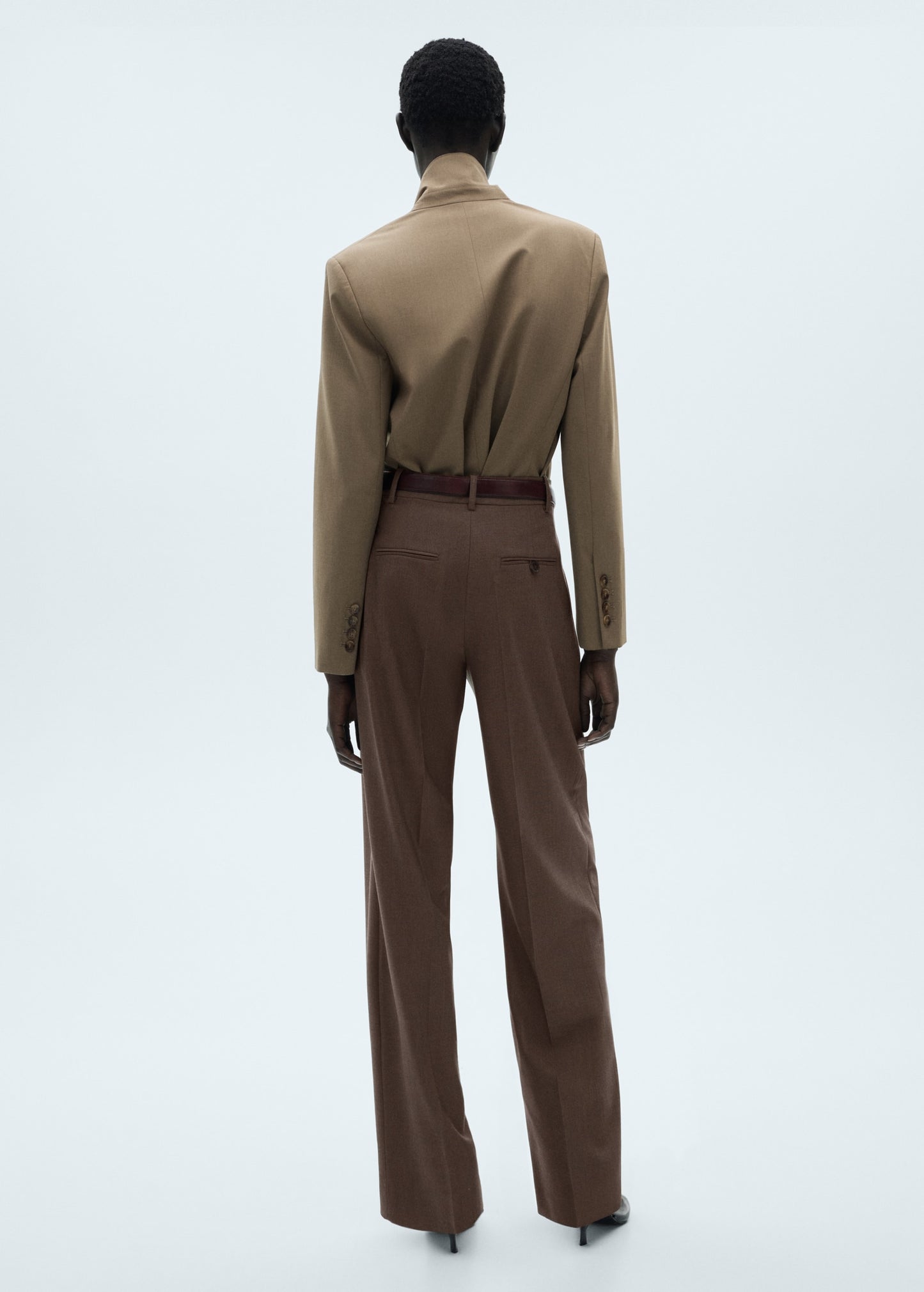 Straight-fit pleated trousers