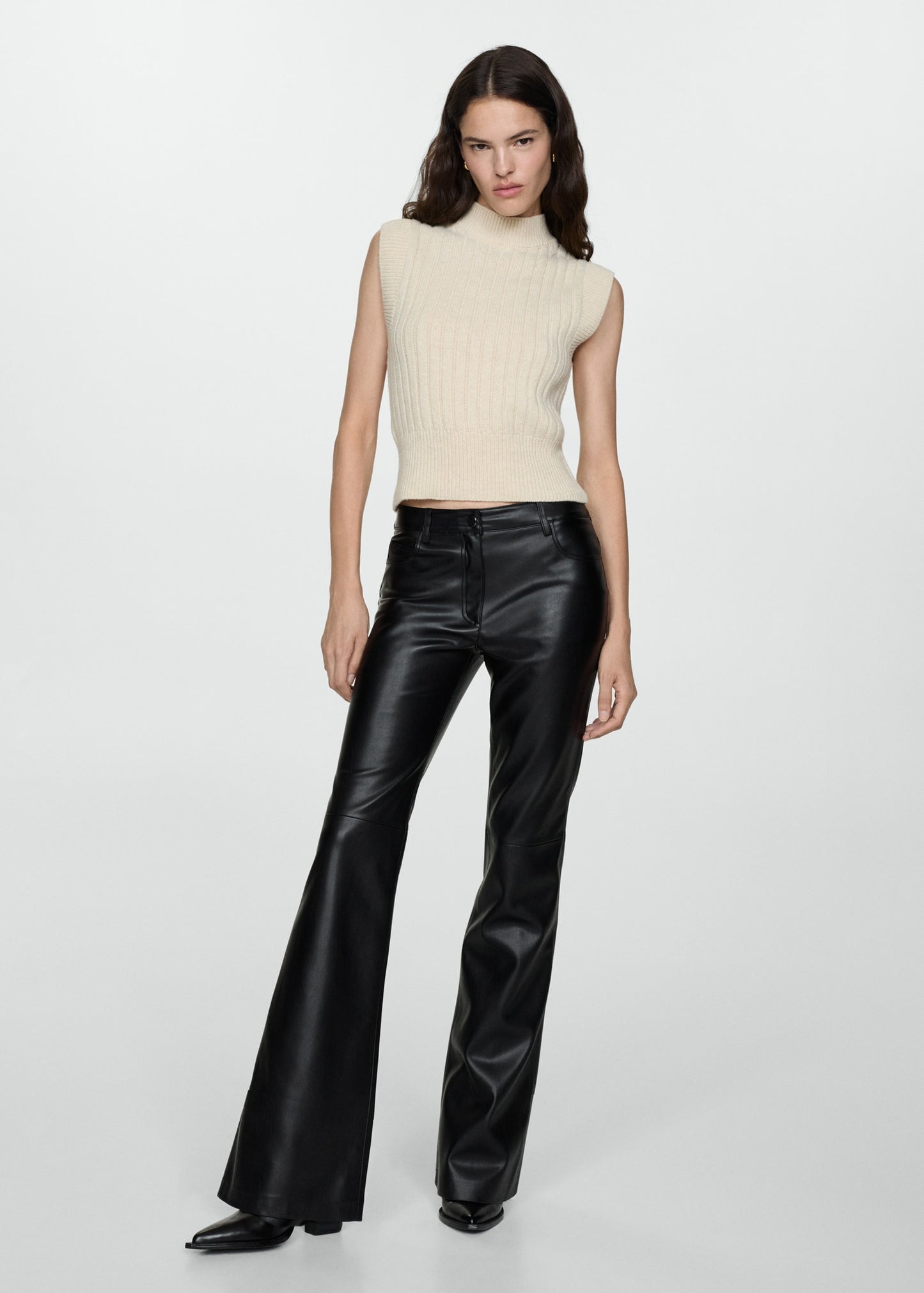 Leather-effect skinny trousers