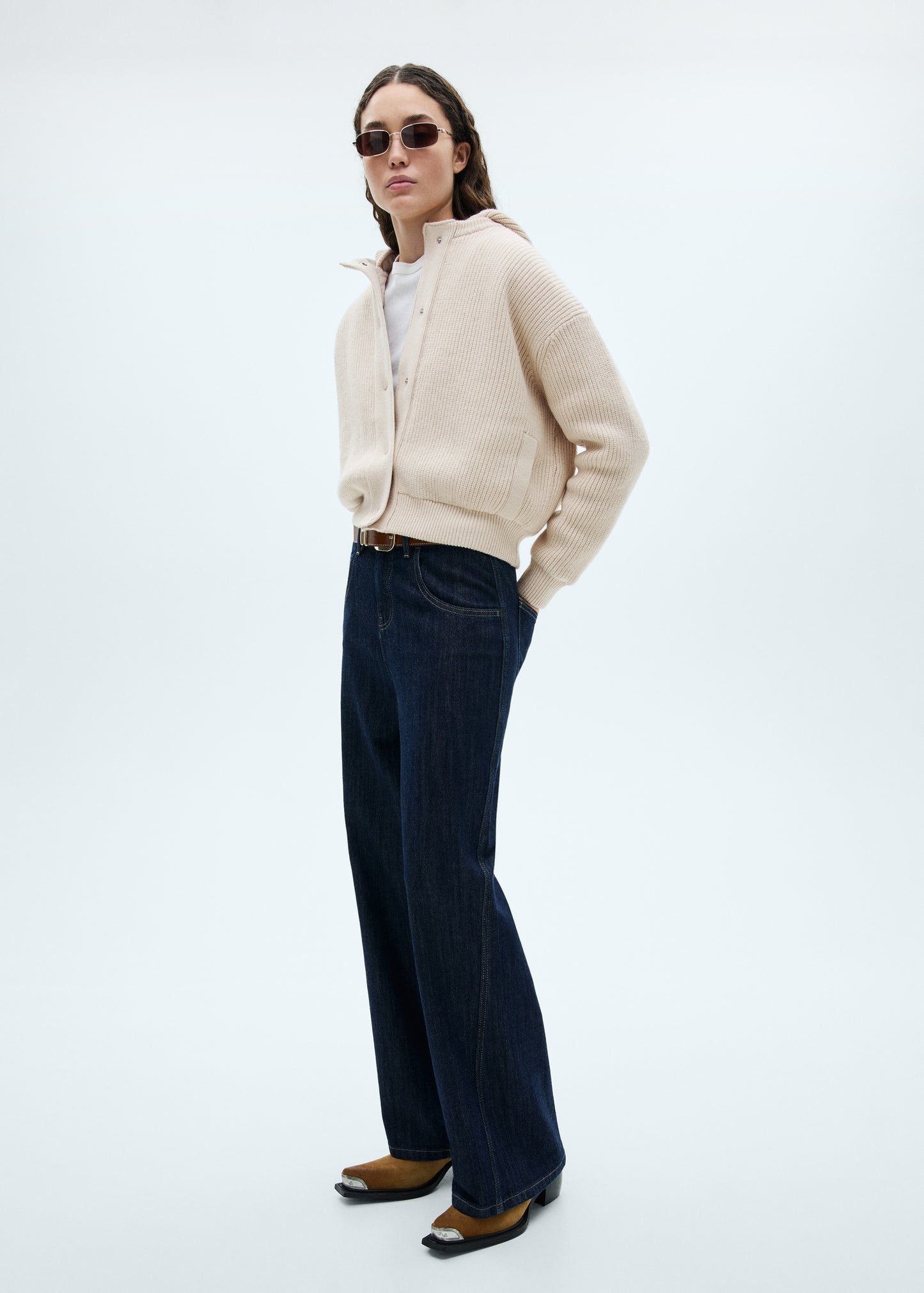 Knitted hooded jacket