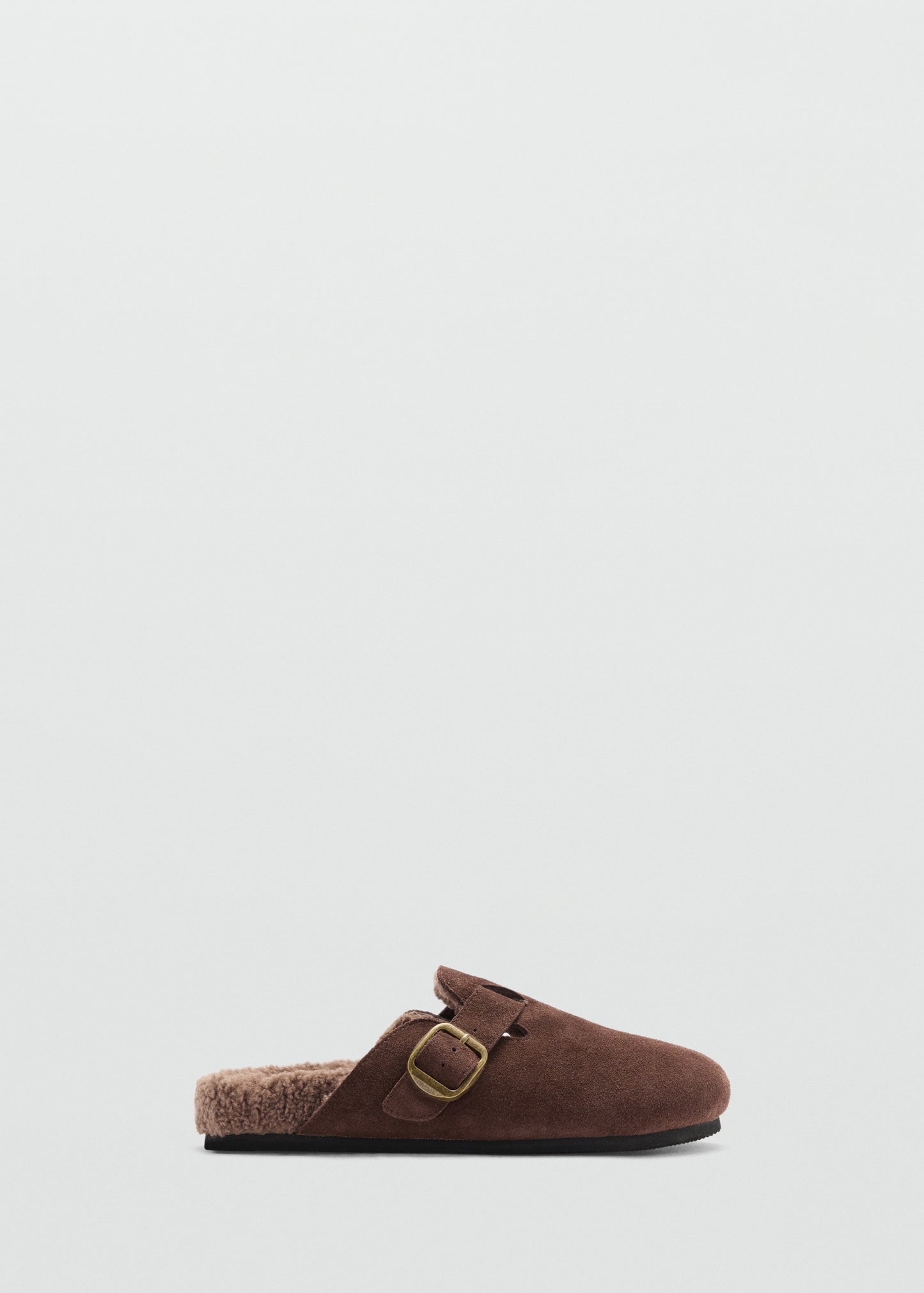 Buckle house slipper