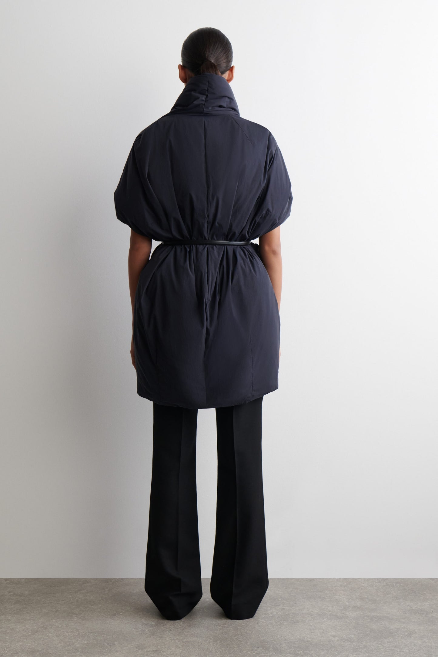 Oversized Sculpted Down Puffer Jacket
