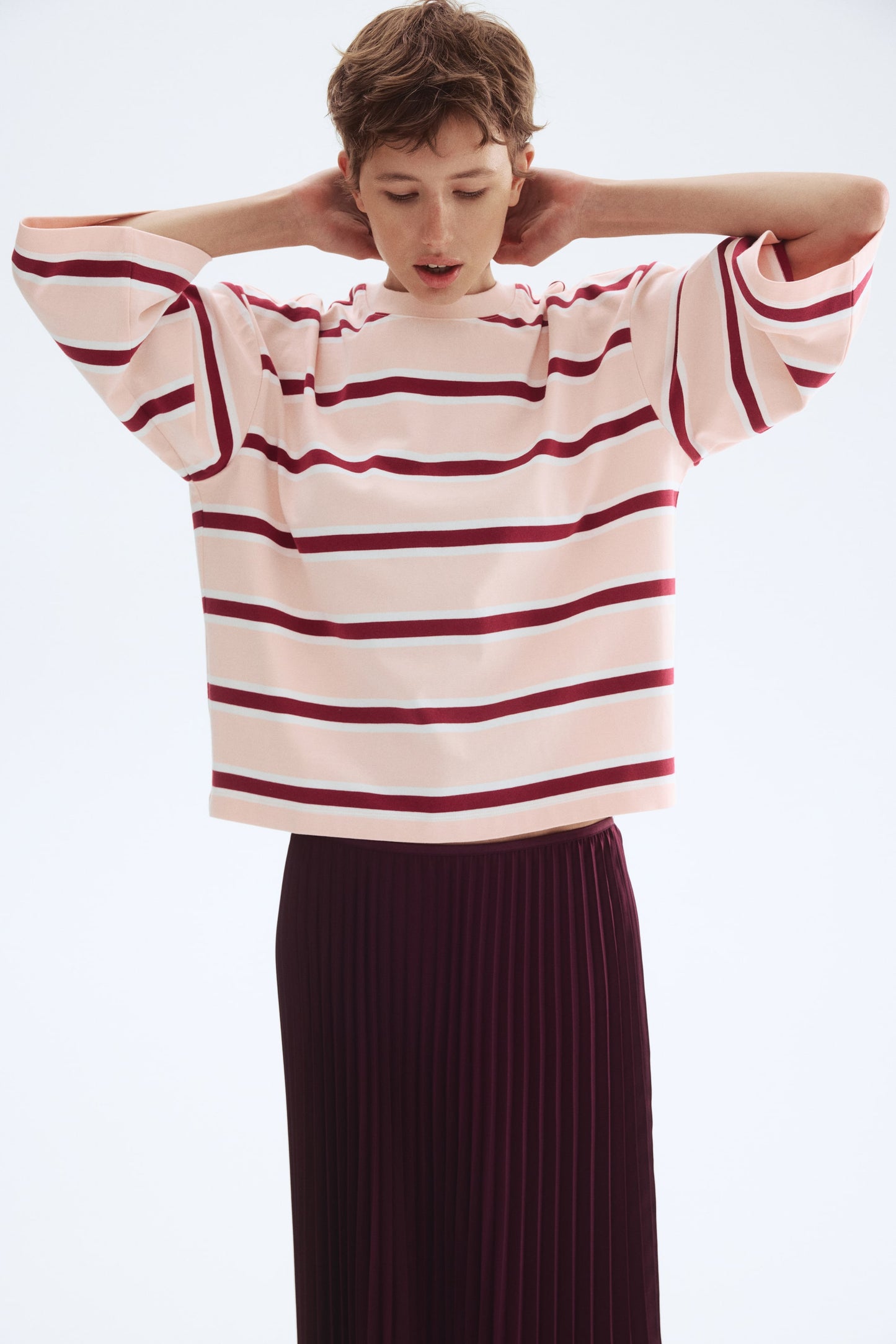 Loose-fit cotton top