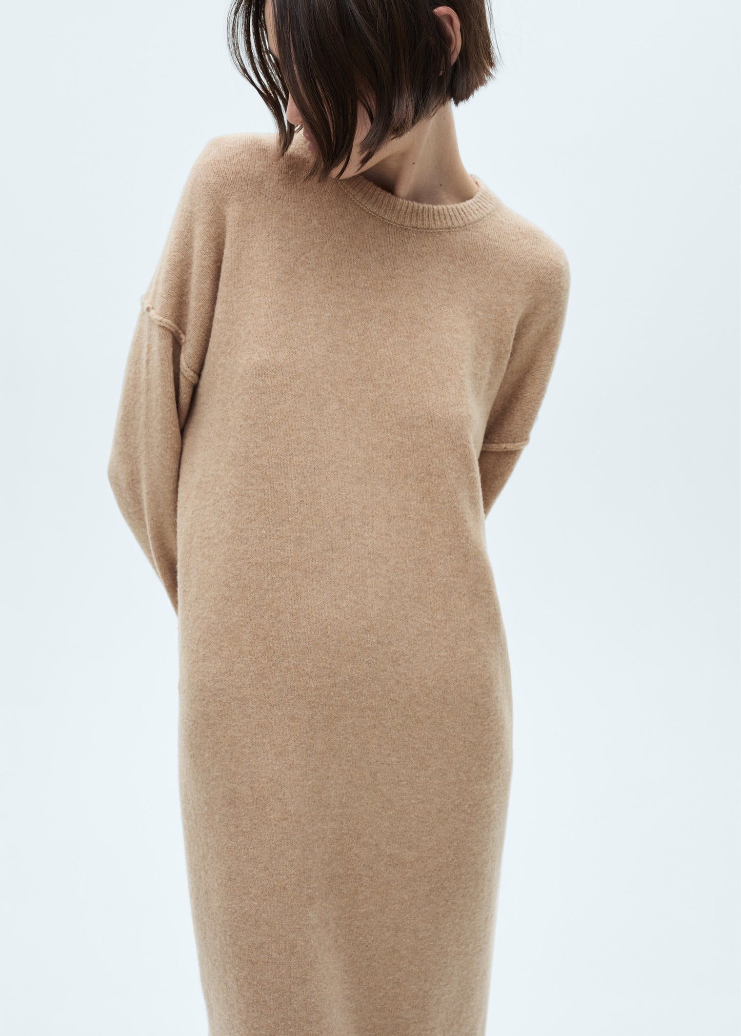 Knitted dress with ribbed finishes