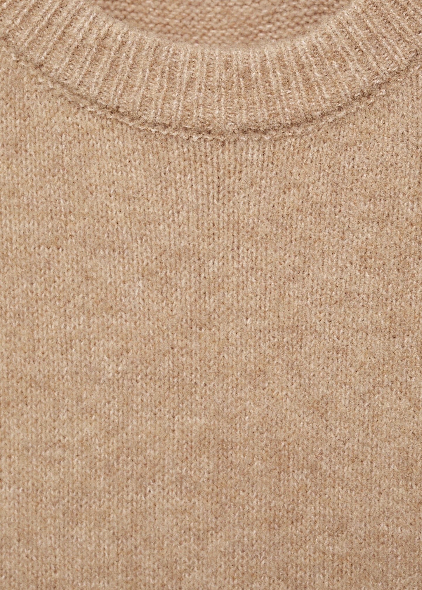 Knitted dress with ribbed finishes