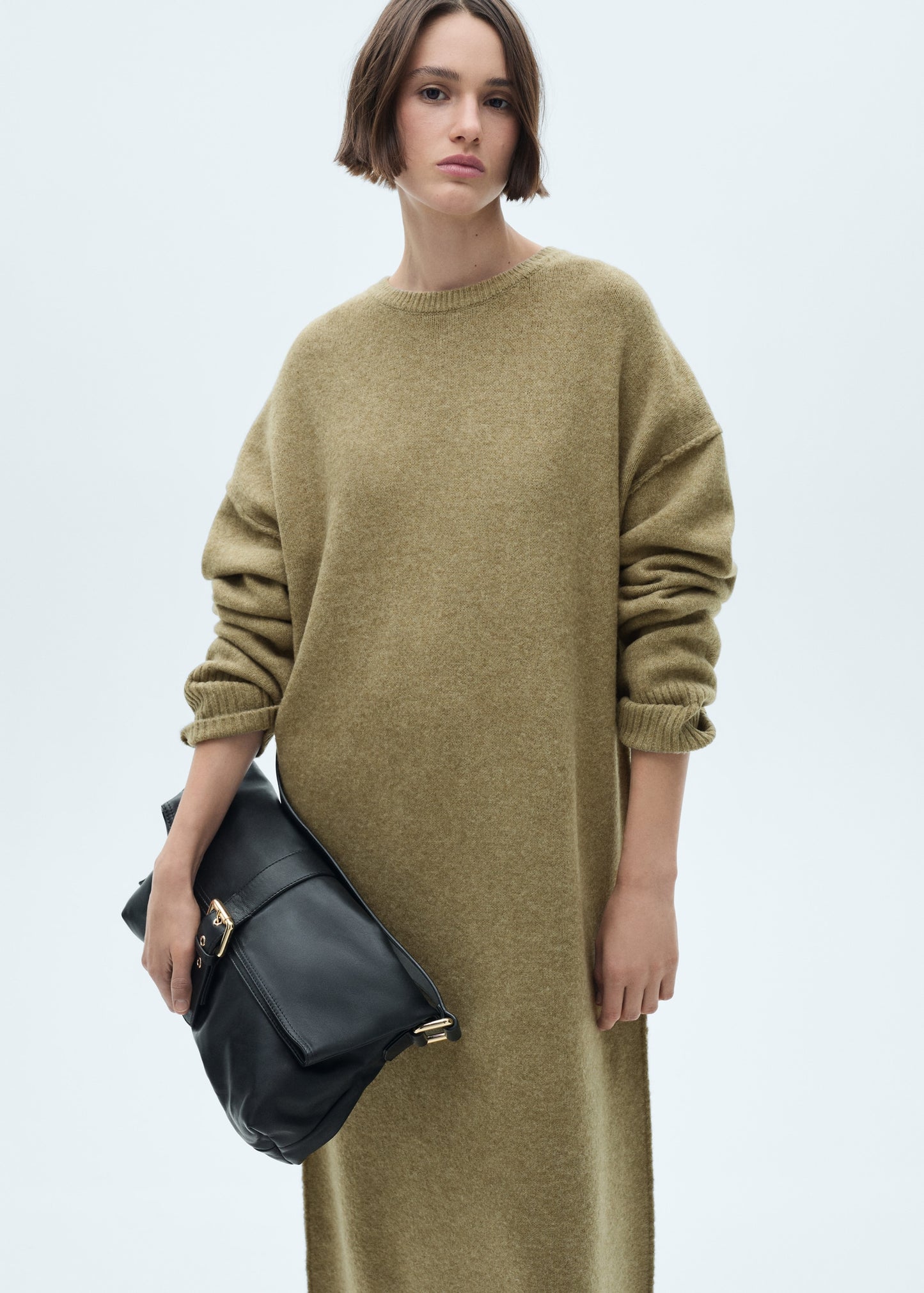 Knitted dress with ribbed finishes