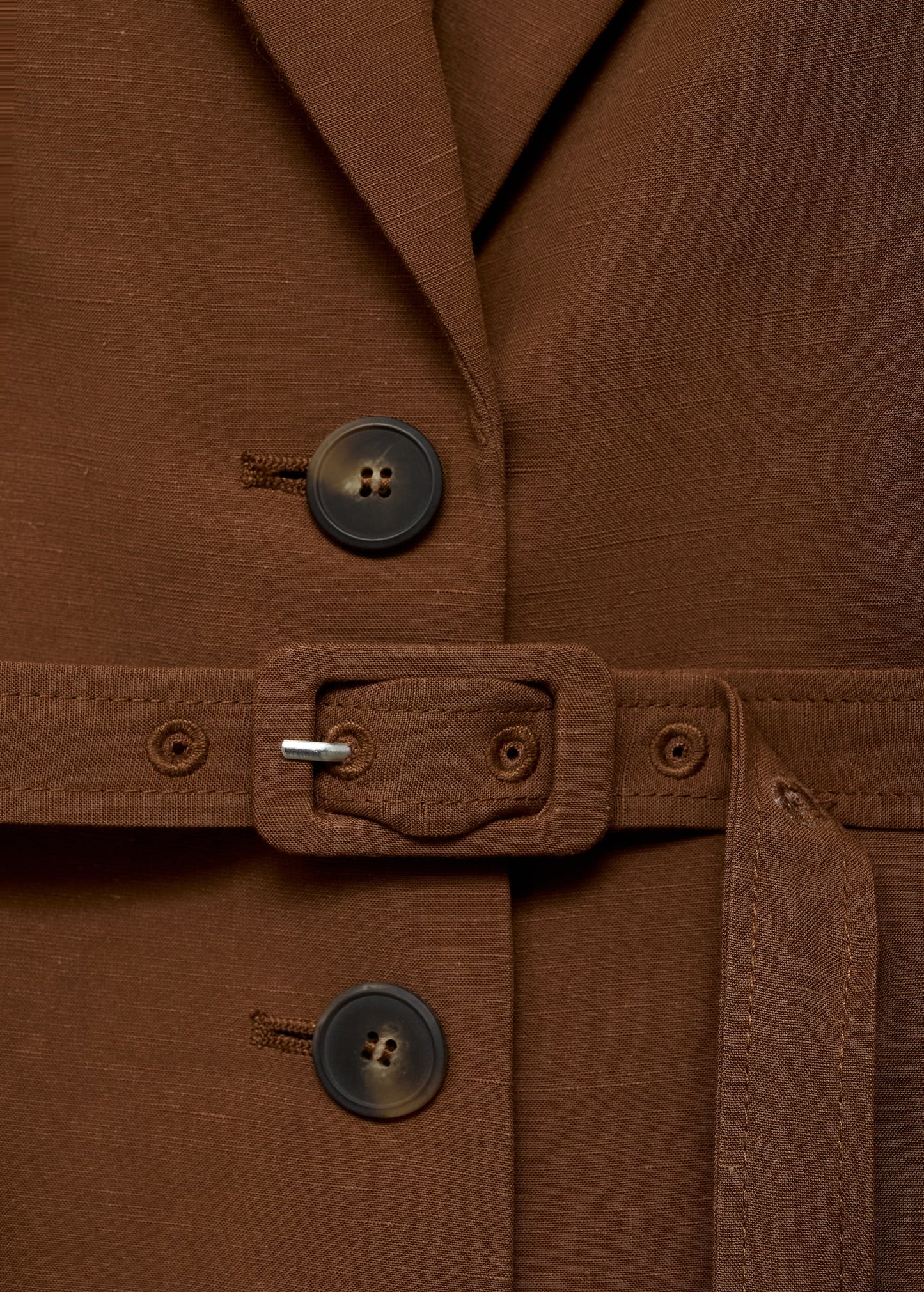Linen-blend suit jacket with belt