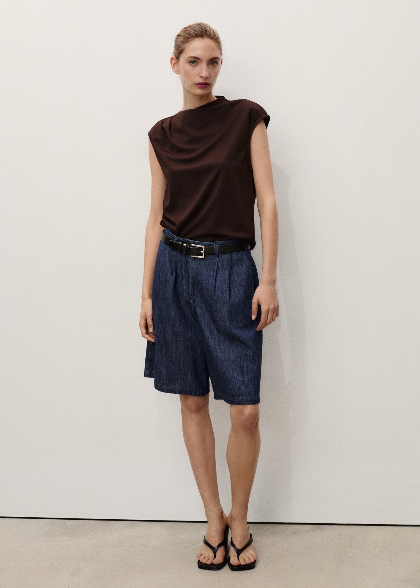 Rinse-wash denim bermuda shorts
