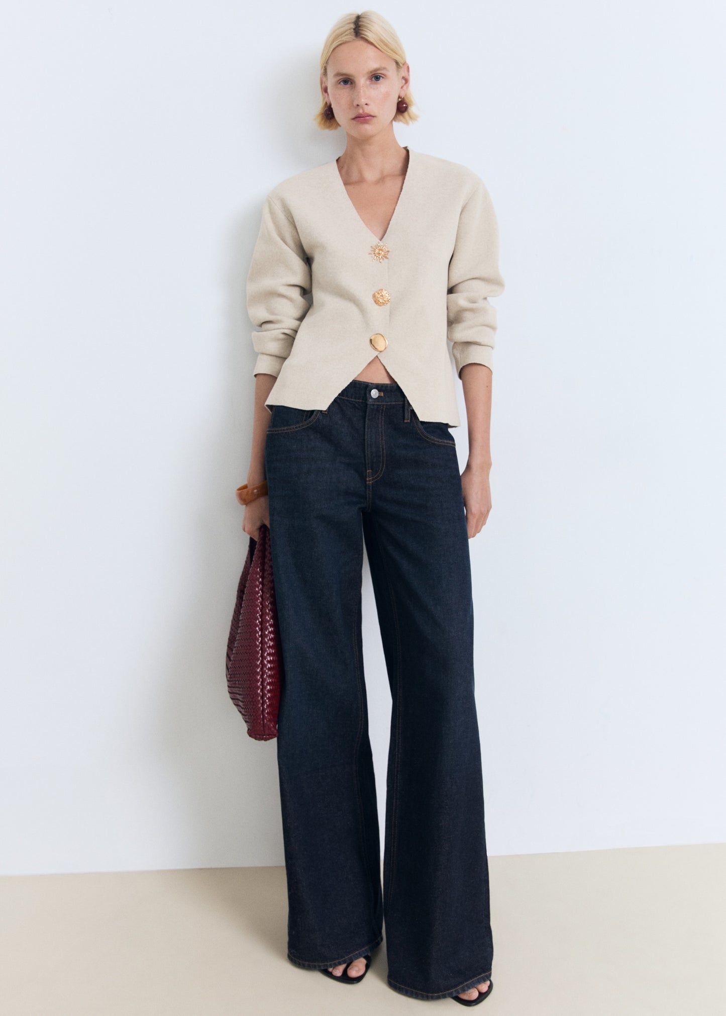 Fine knit jacket with jewel buttons