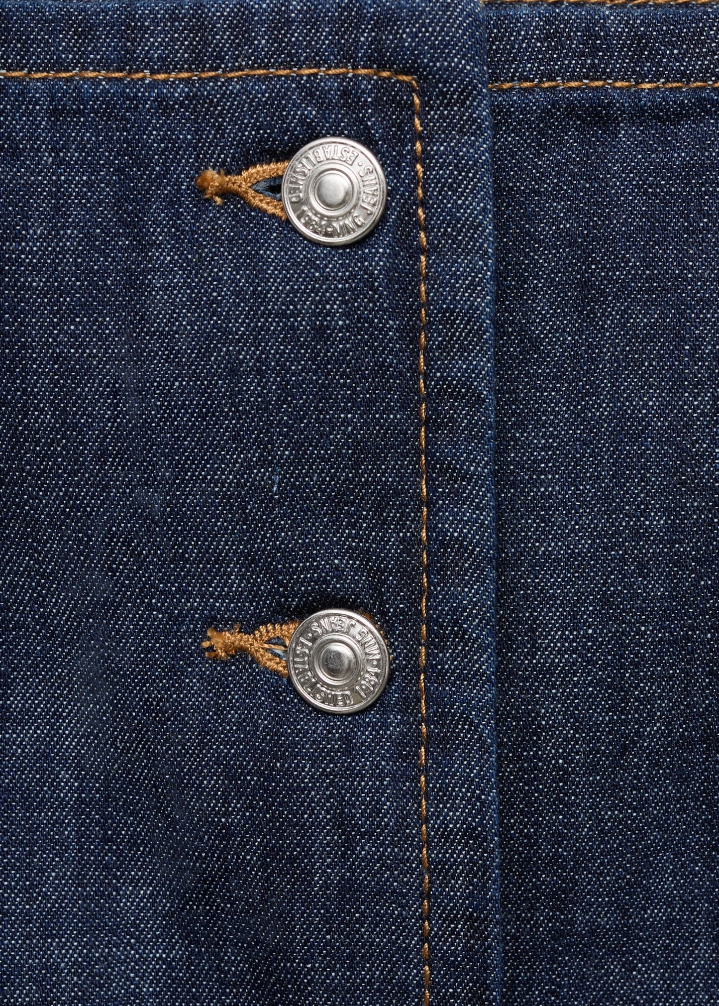 Buttoned denim top