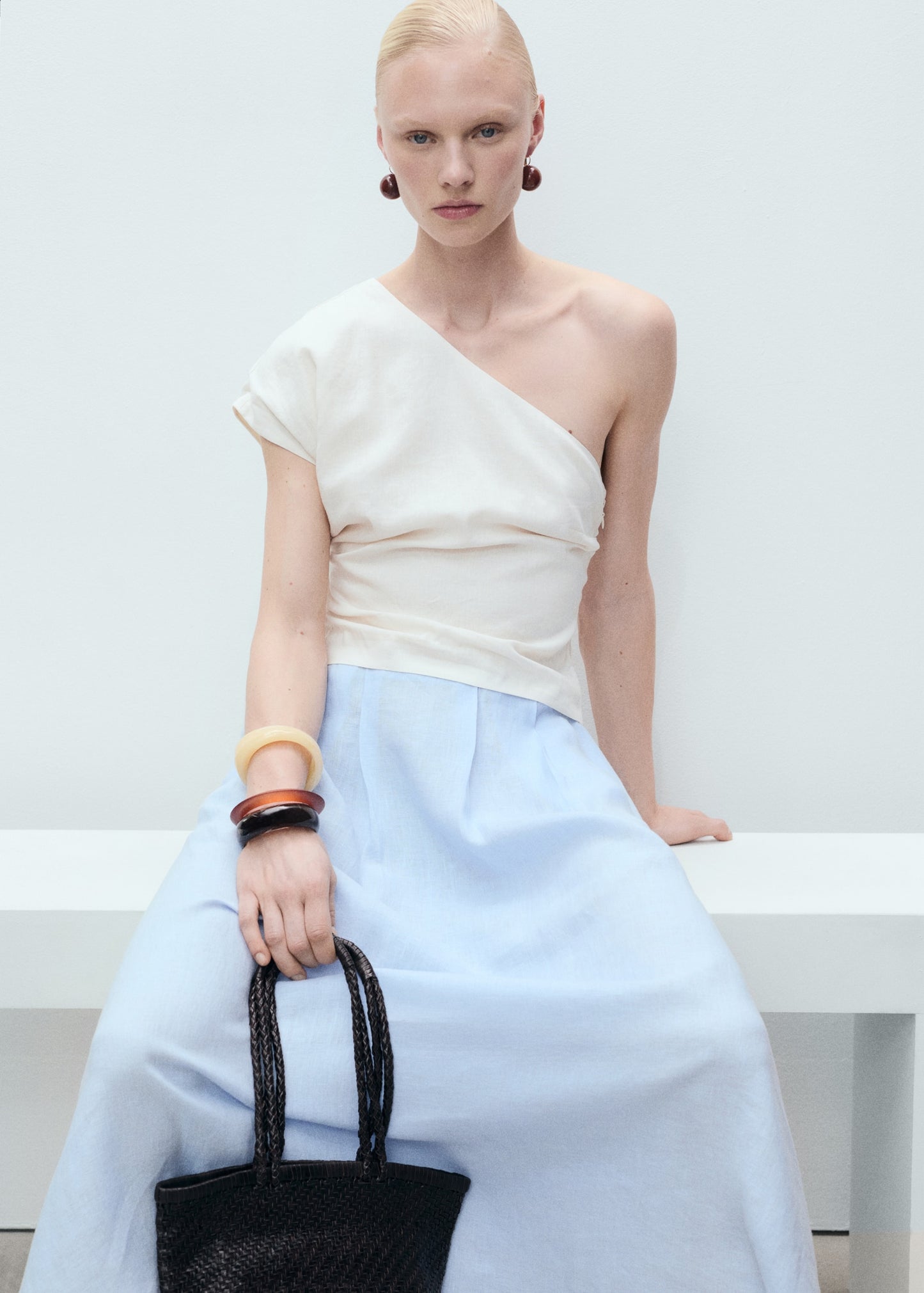 Pleated detail linen skirt