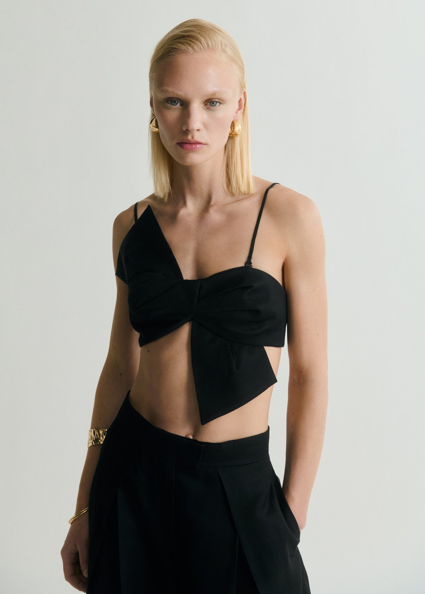 Bow design crop top