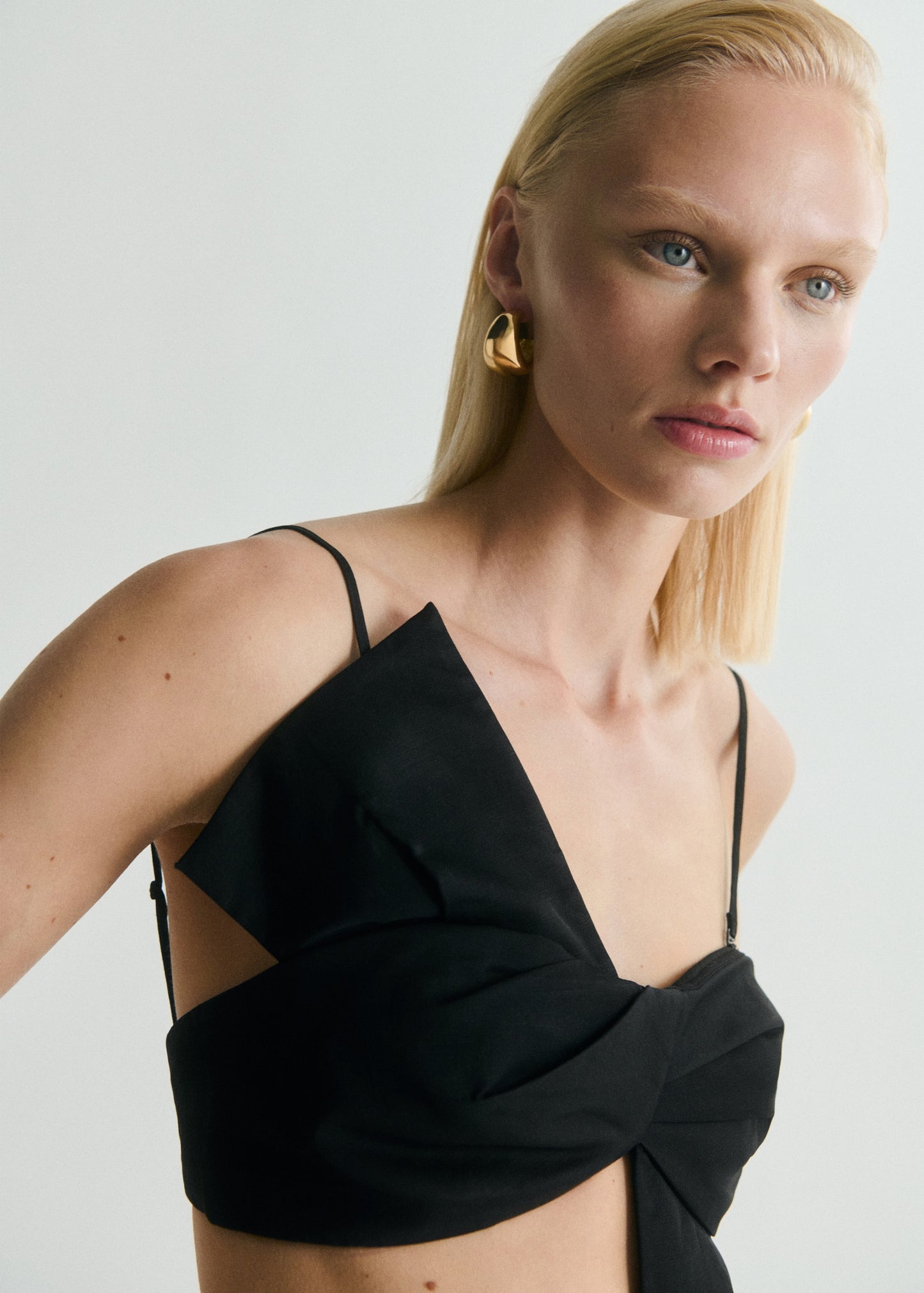 Bow design crop top