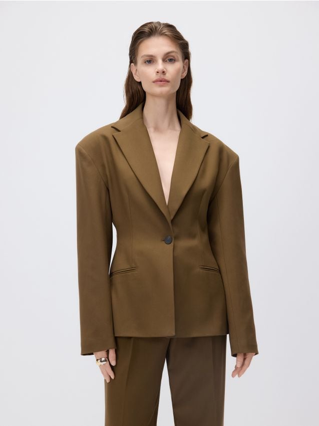 Waist-fitted blazer with viscose blend