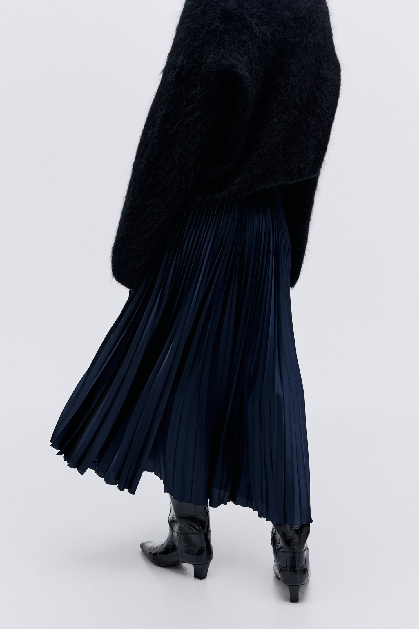 Pleated skirt