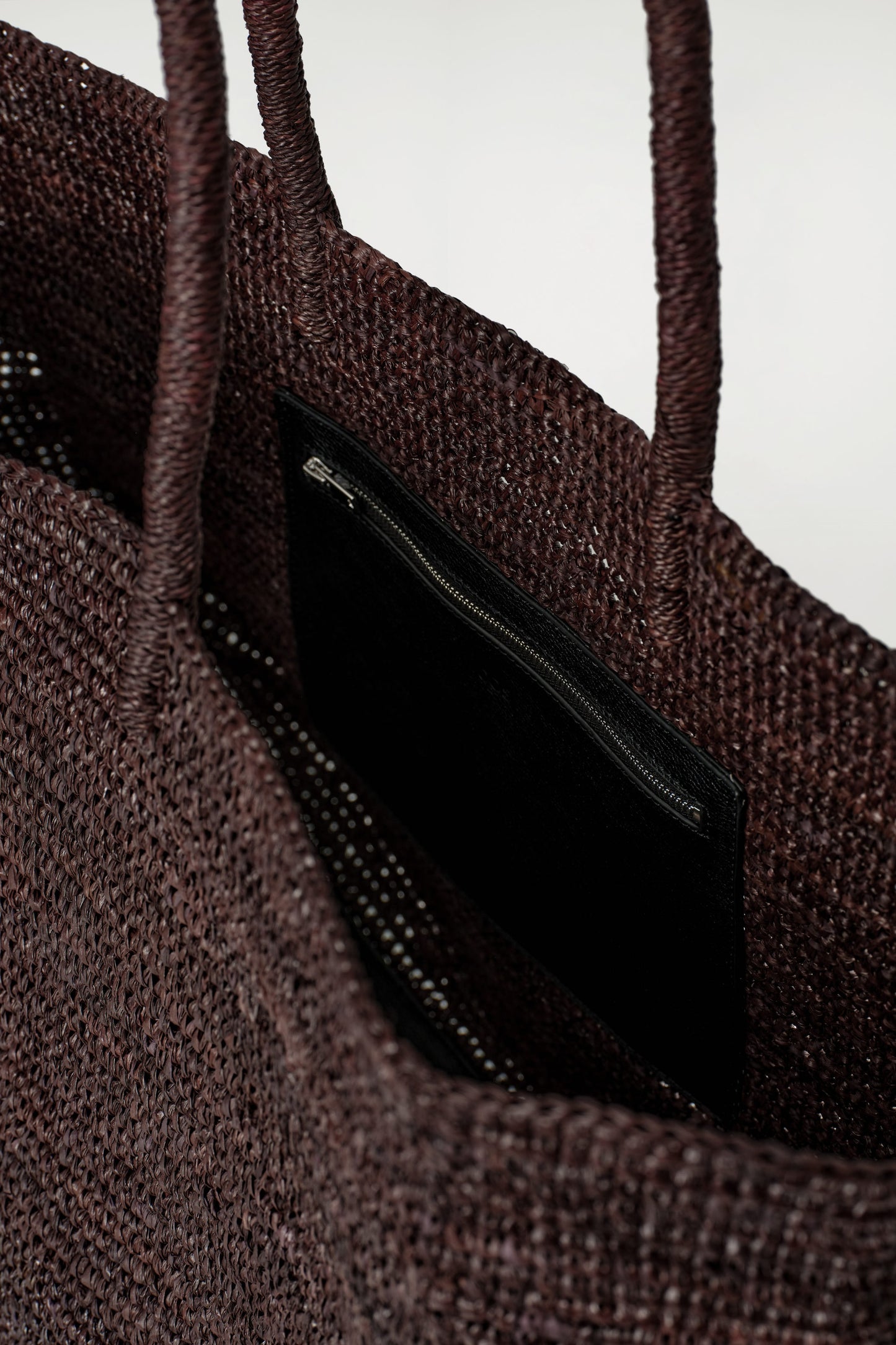 Oversized Hand-Woven Raffia Tote Bag