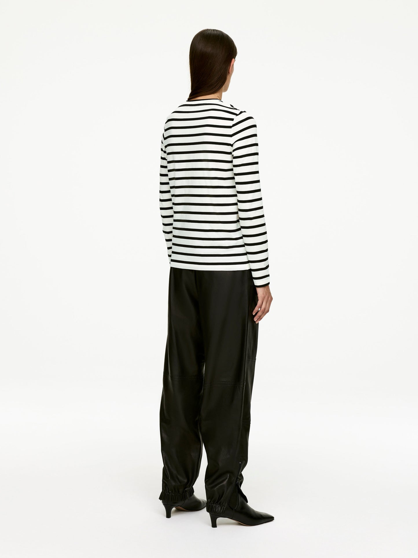 IRIS Signature Long-Sleeve T-Shirt