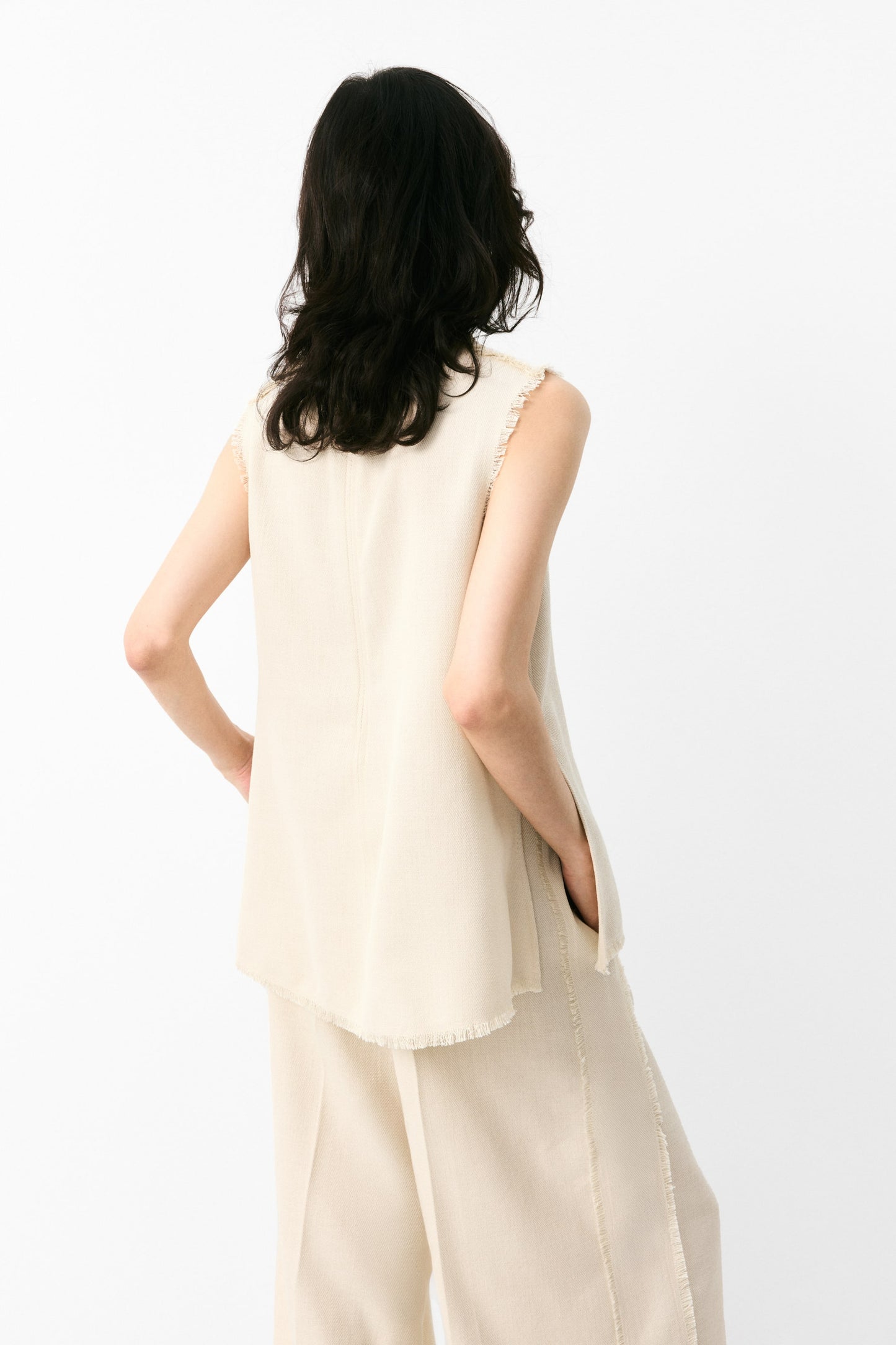 Frayed-edge twill top