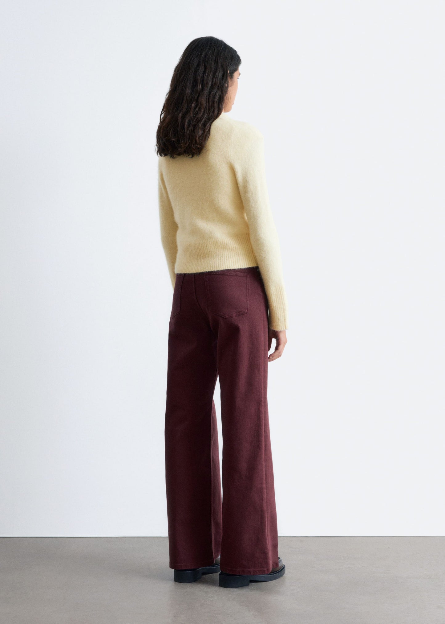 Wide-Leg Jeans