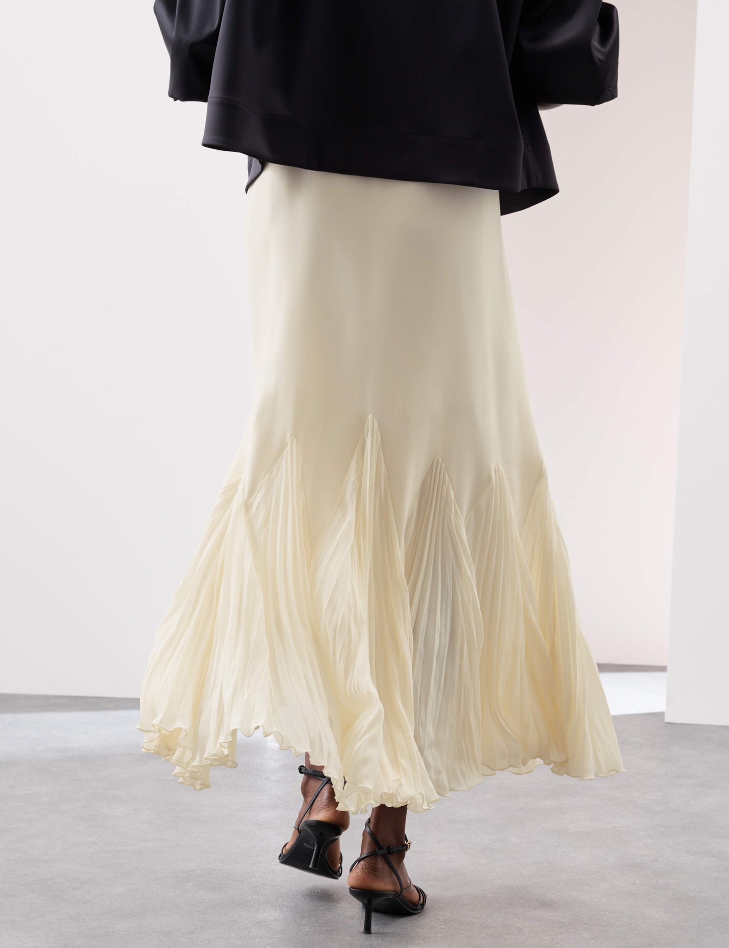Godet Hem Maxi Dress