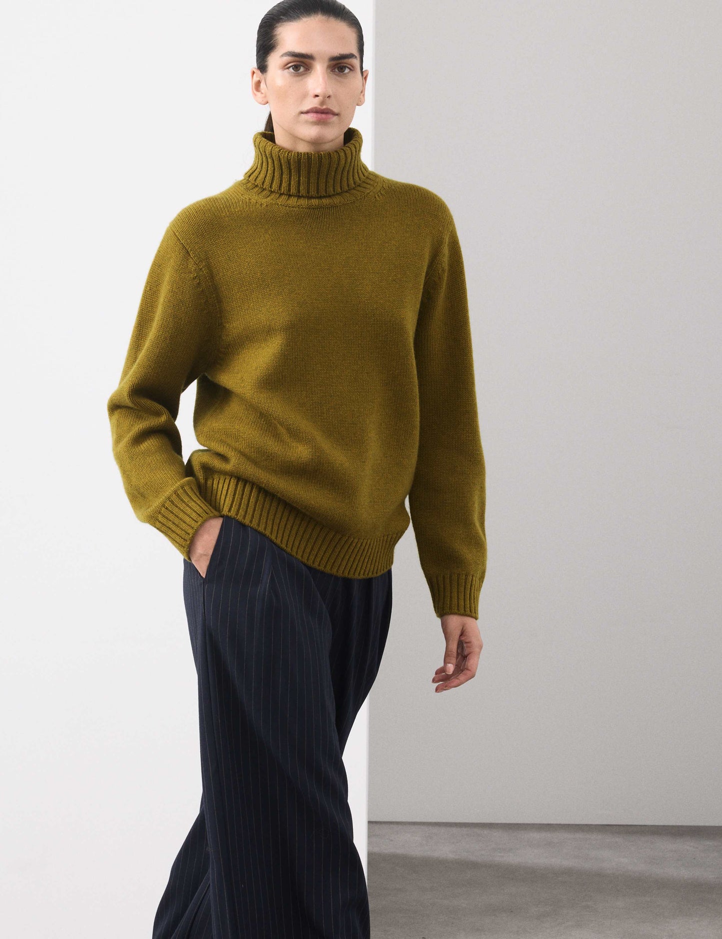 Merino Wool Rich Relaxed Jumper with Cashmere