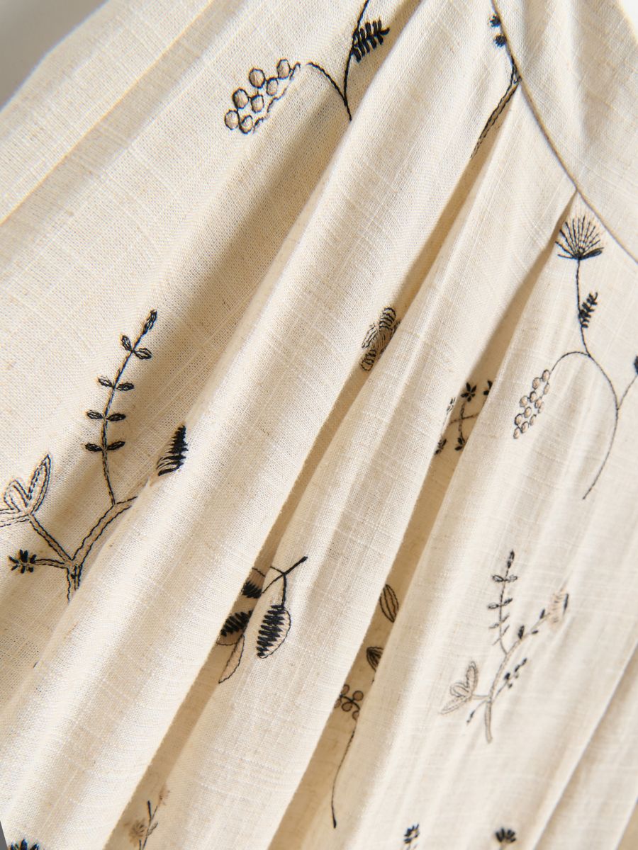 Midi skirt with linen blend