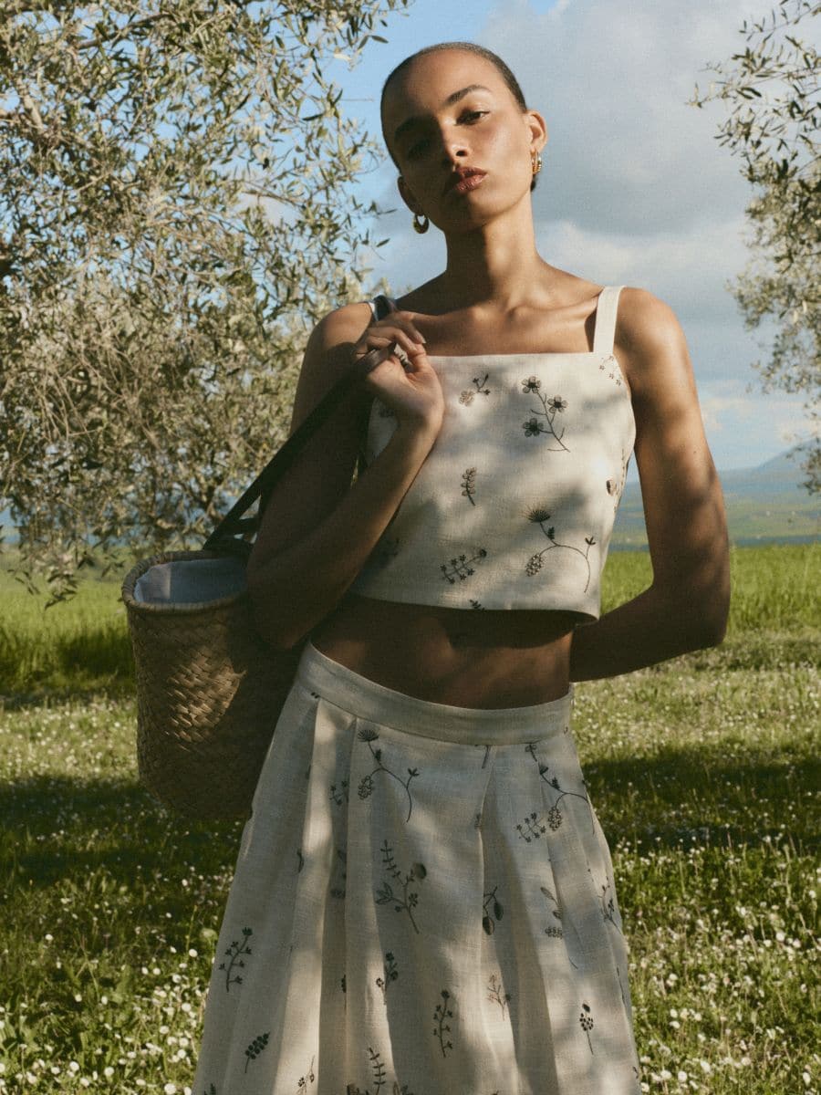 Midi skirt with linen blend