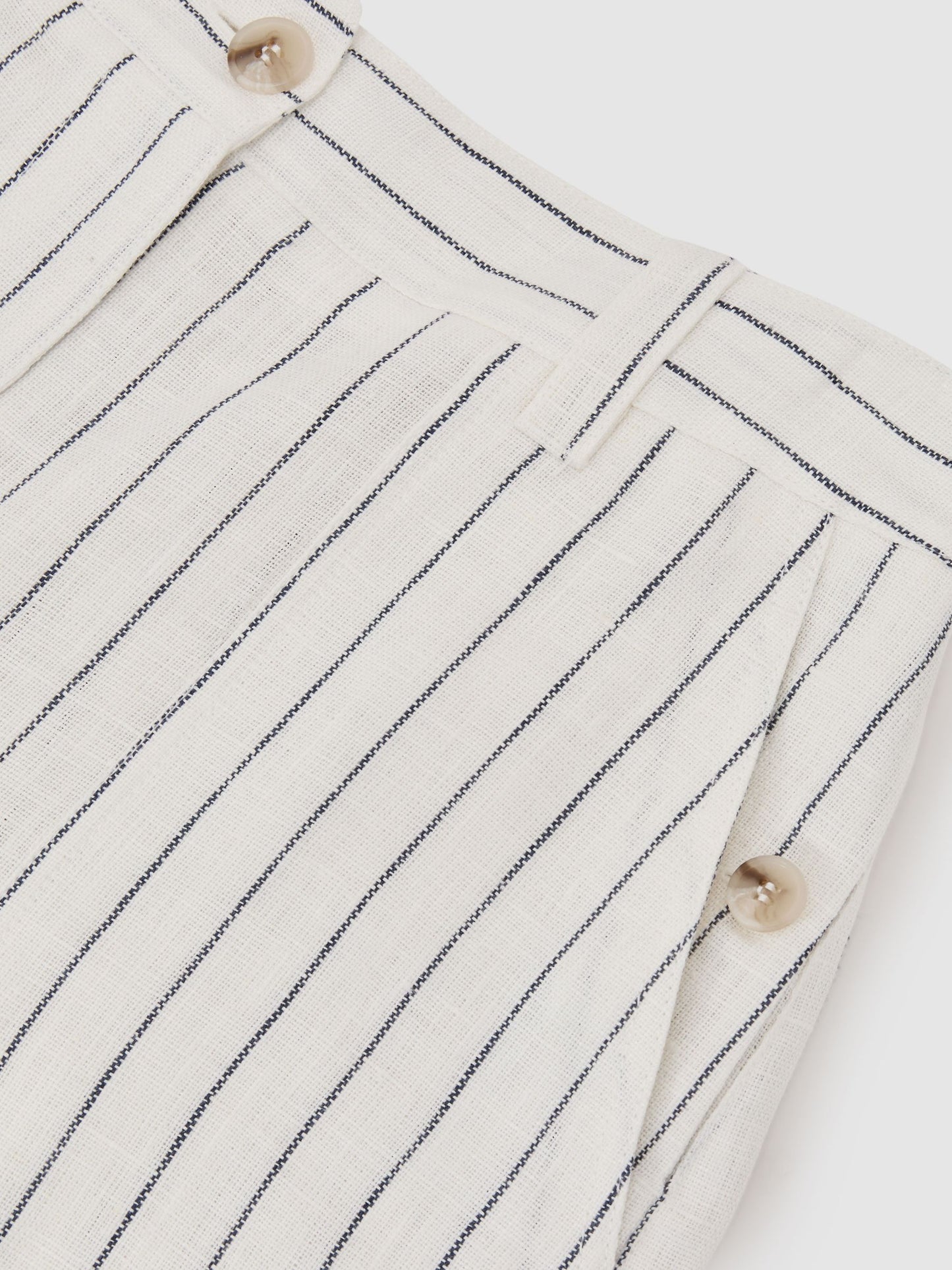 Linen Pinstripe Shorts in White/Navy