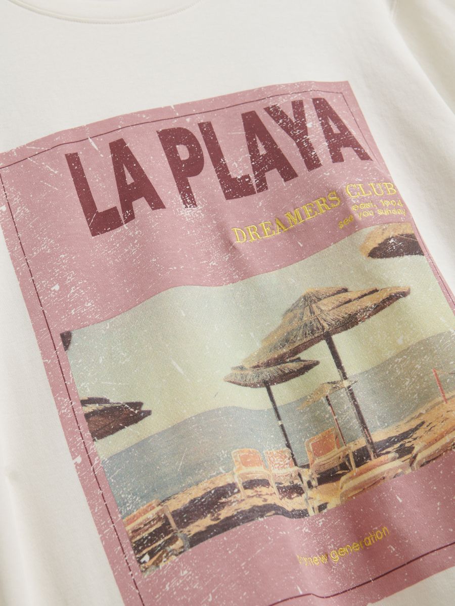T-shirt with print