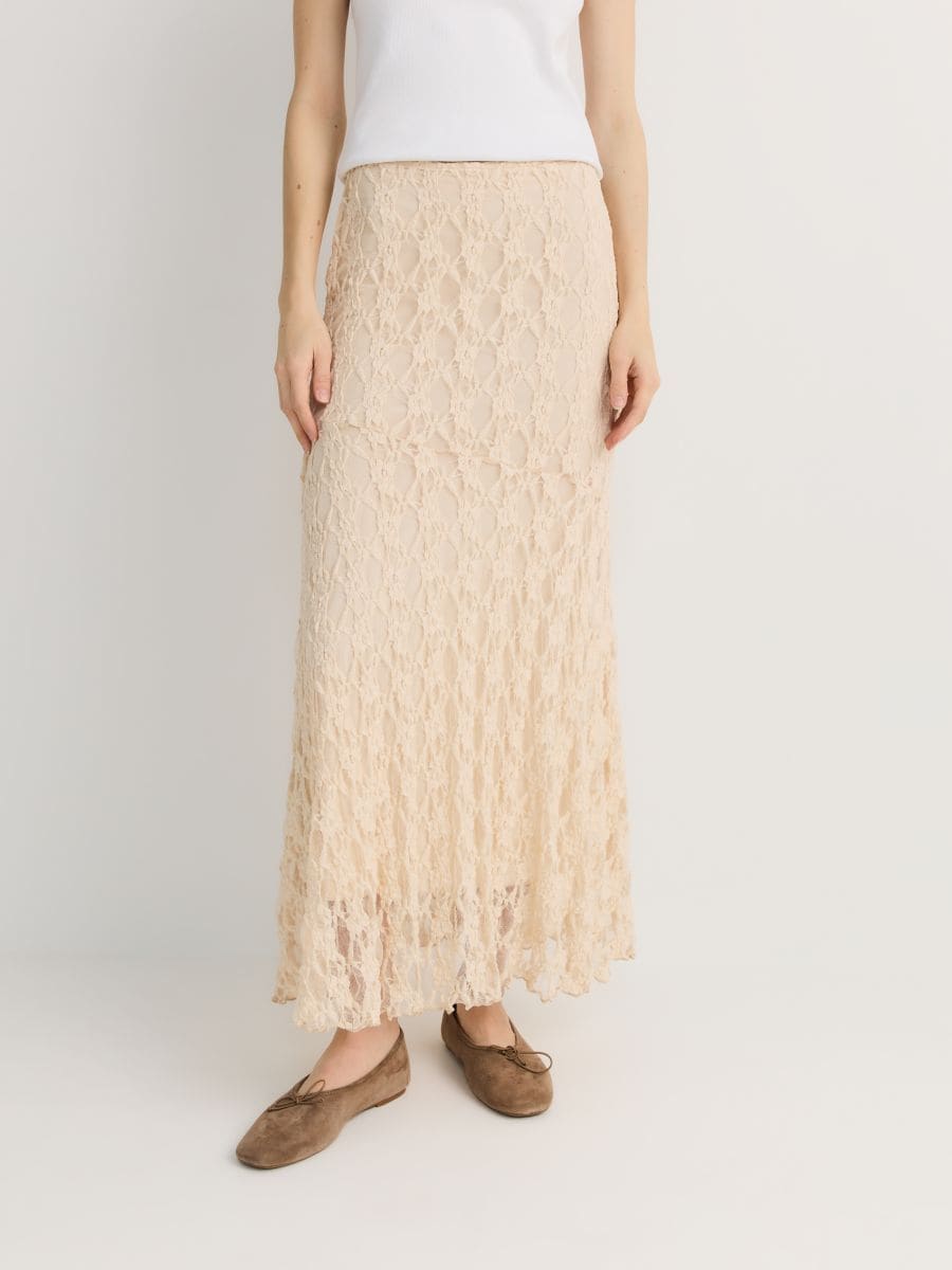 Maxi lace skirt
