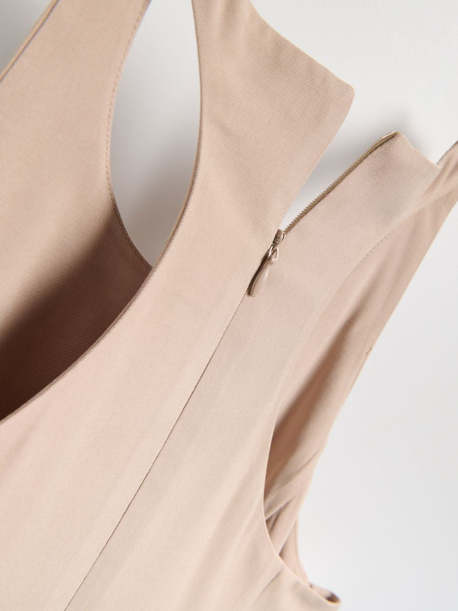 Viscose rich midi dress