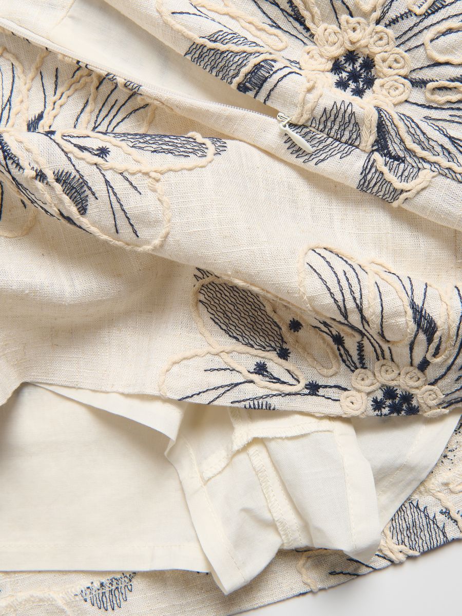 Skort with added linen