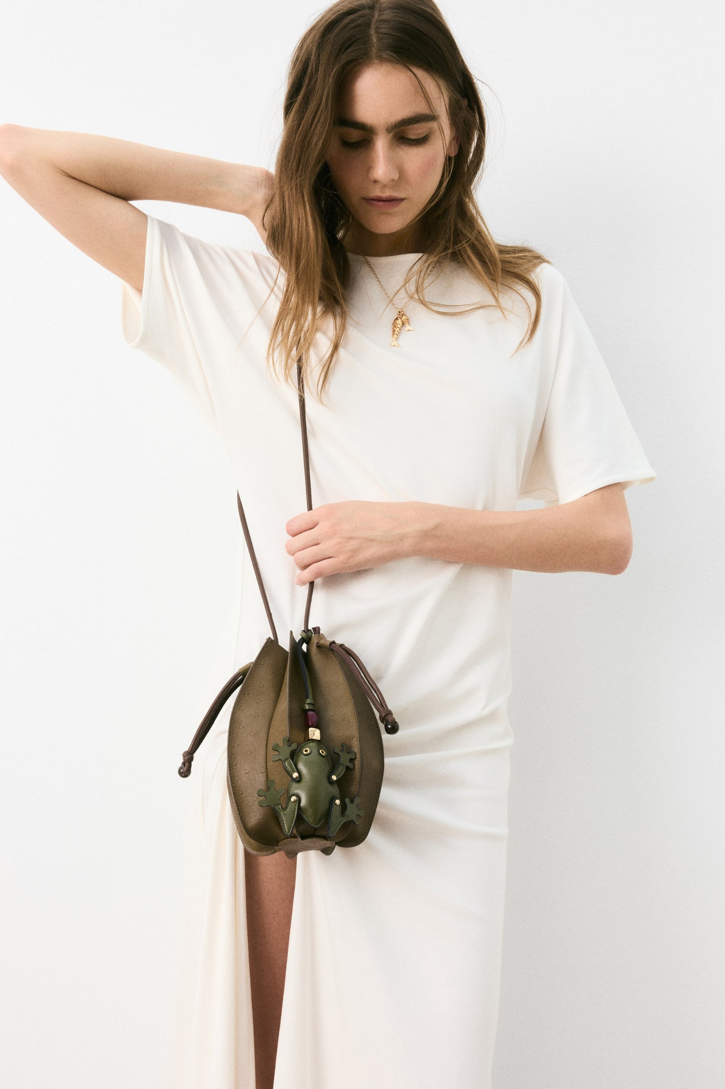 Cactus-shaped phone bag