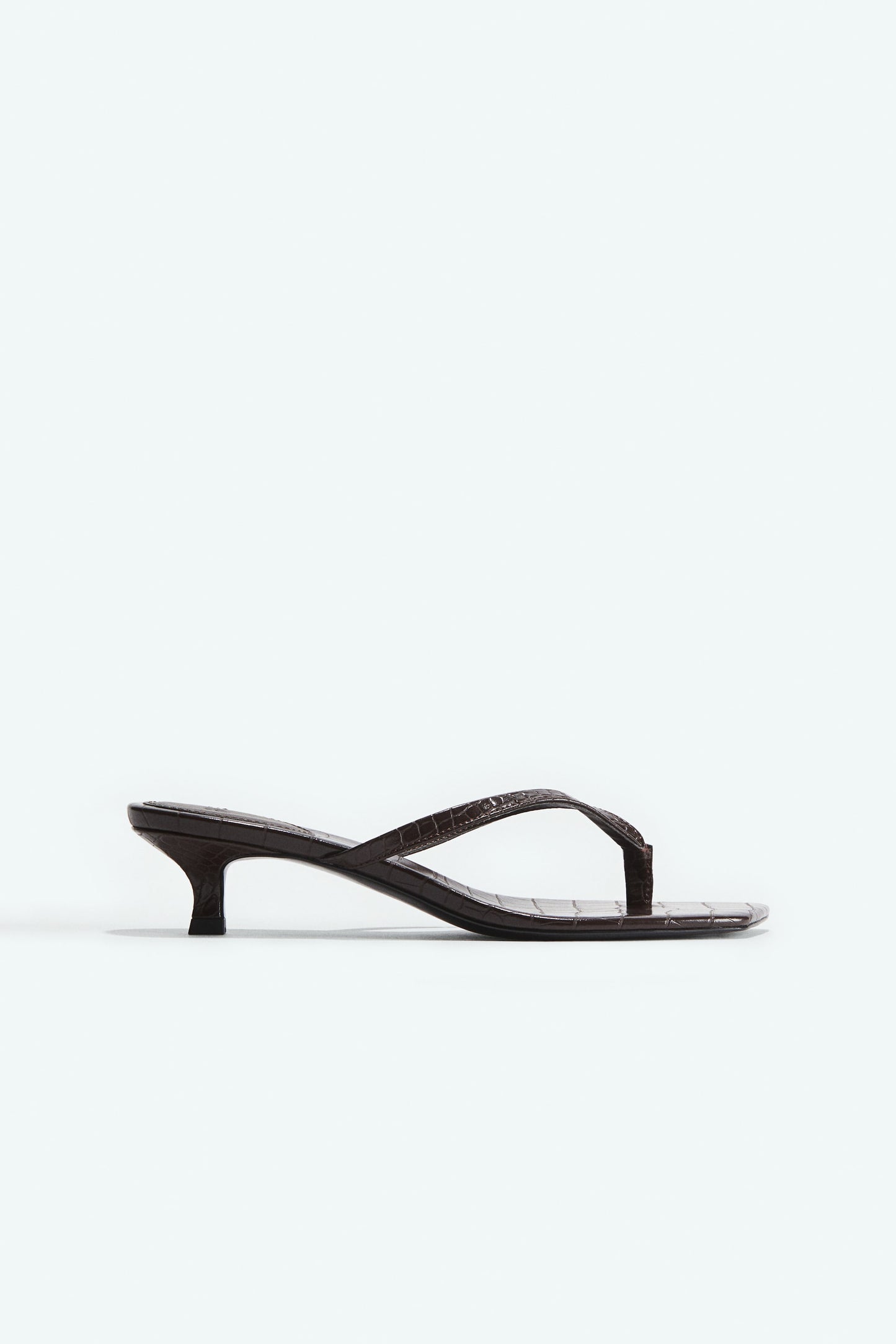 Kitten-heeled sandals