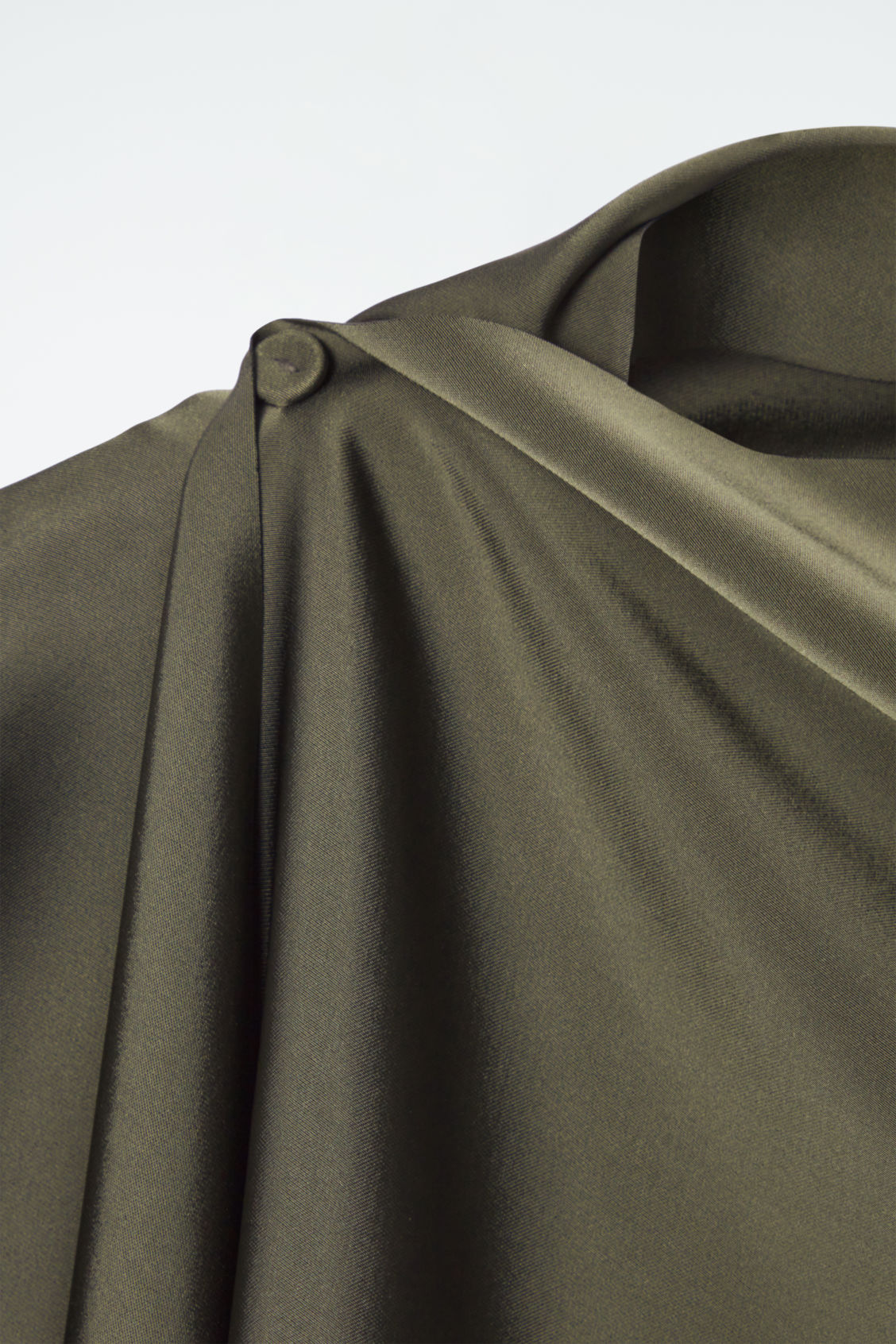 The scarf shift dress