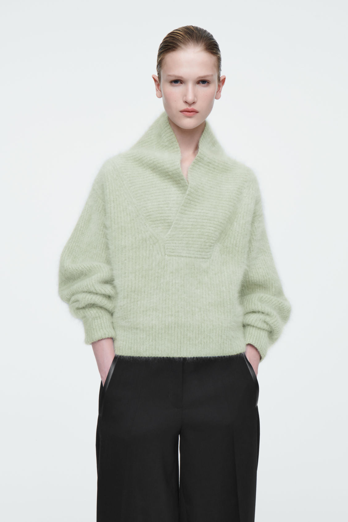 The funnel-neck brushed cashmere jumper