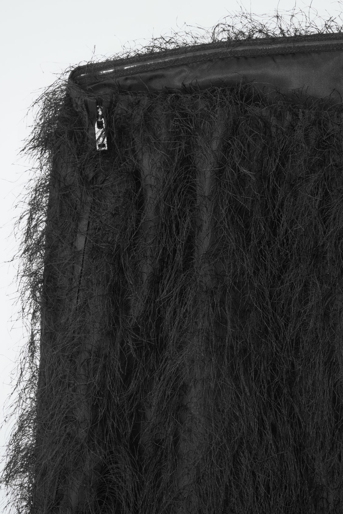The feathered bandeau